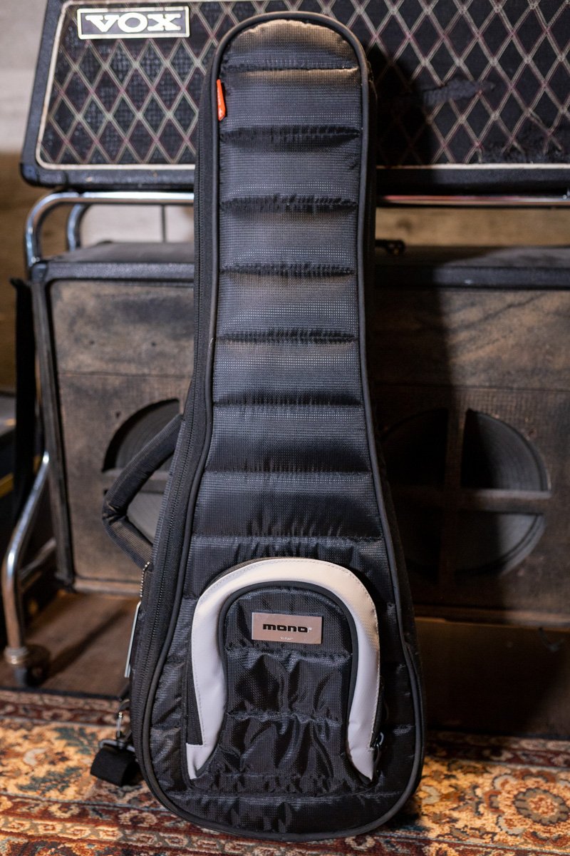 MONO Classic Tenor Ukulele Case Black
