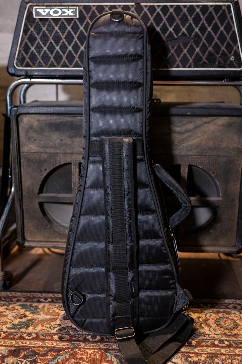 MONO Classic Tenor Ukulele Case Black