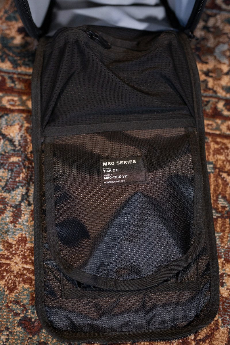 MONO Classic Tick Accessory Case 2.0 Black haggertys 5