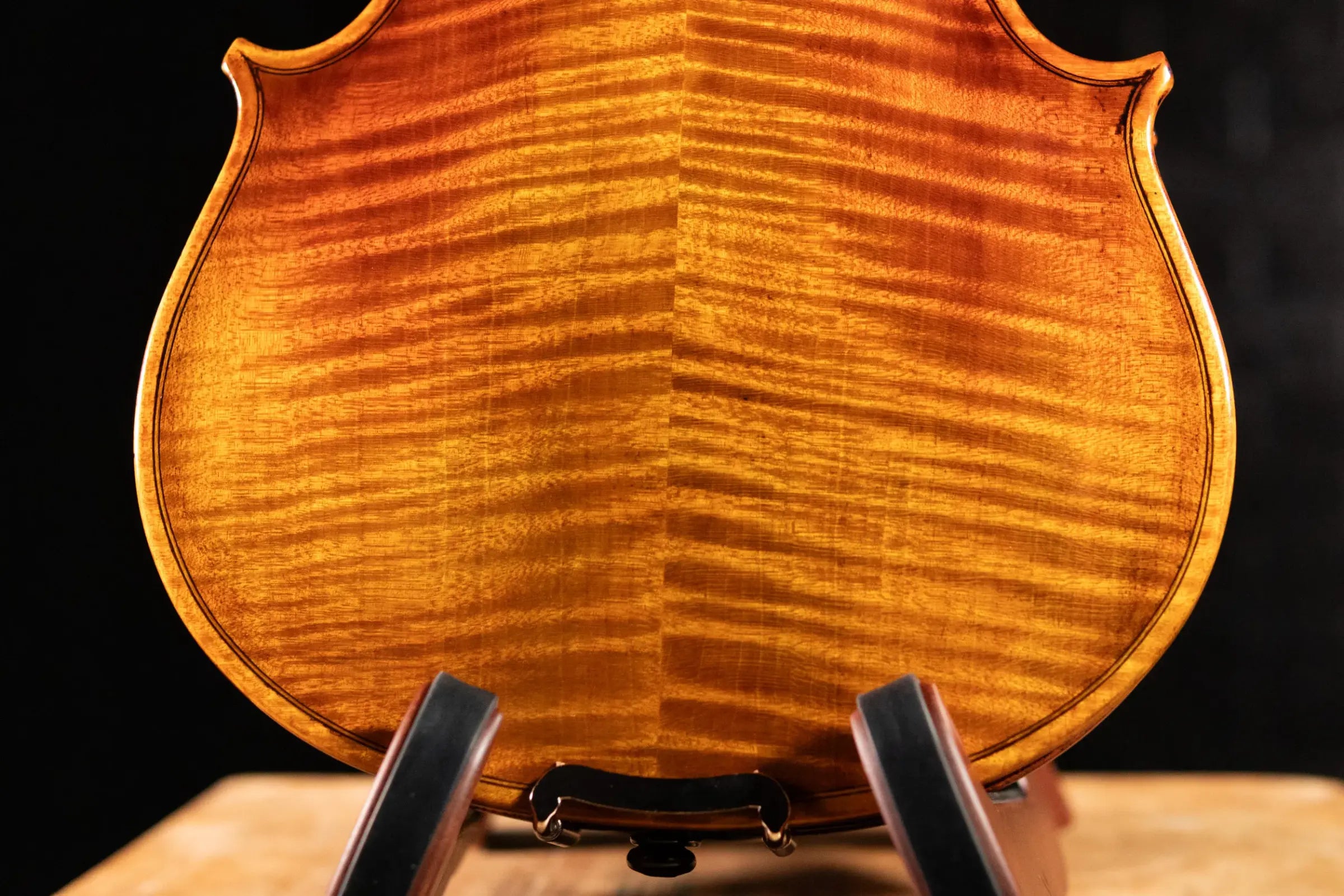 Maple Leaf Strings Artisan Collection Lady Claire Violin - 4/4