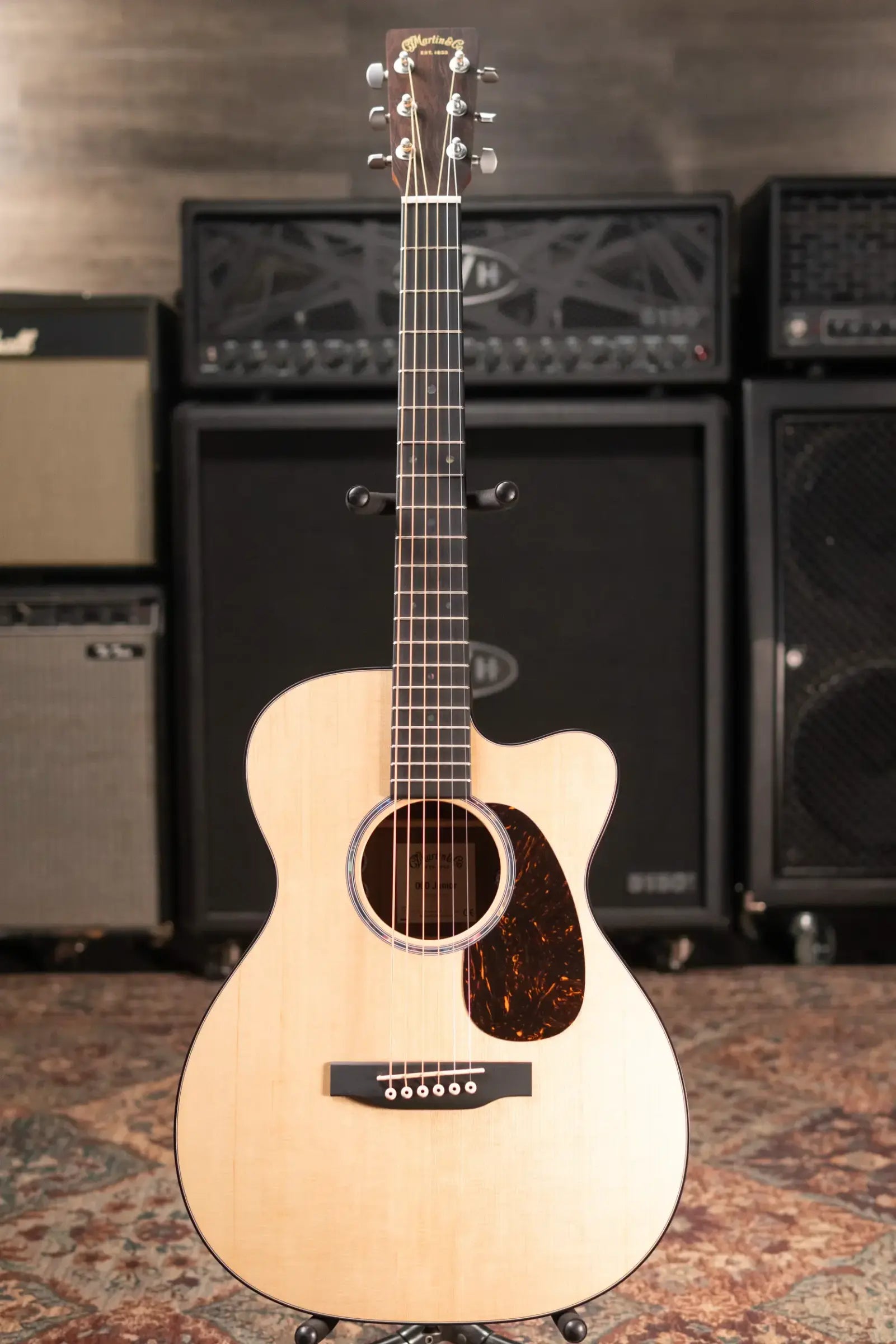 Martin 000C Jr-E Acoustic/Electric Guitar with Gig Bag