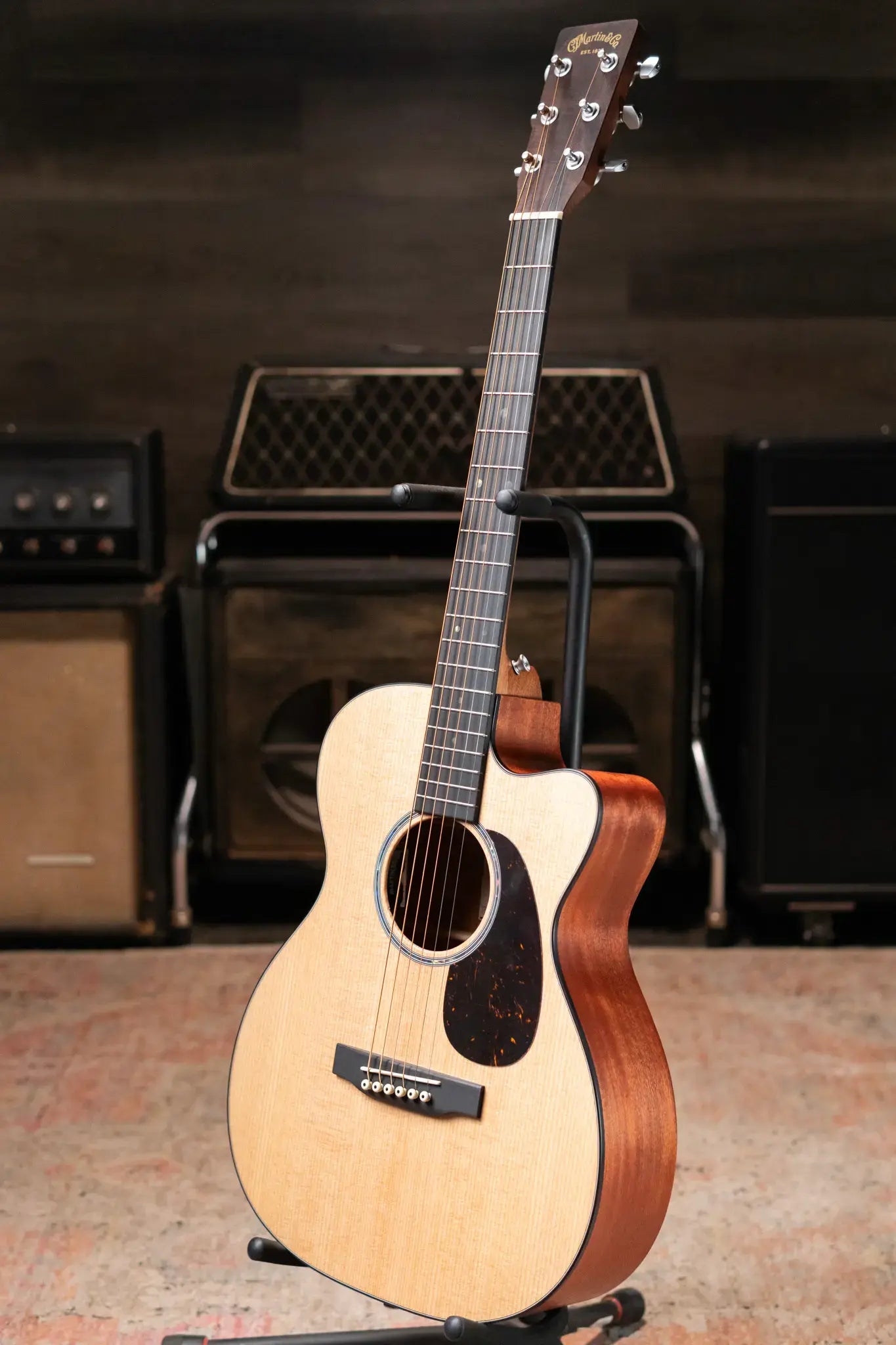 Martin 000C Jr-E Acoustic/Electric Gutiar with Gig Bag