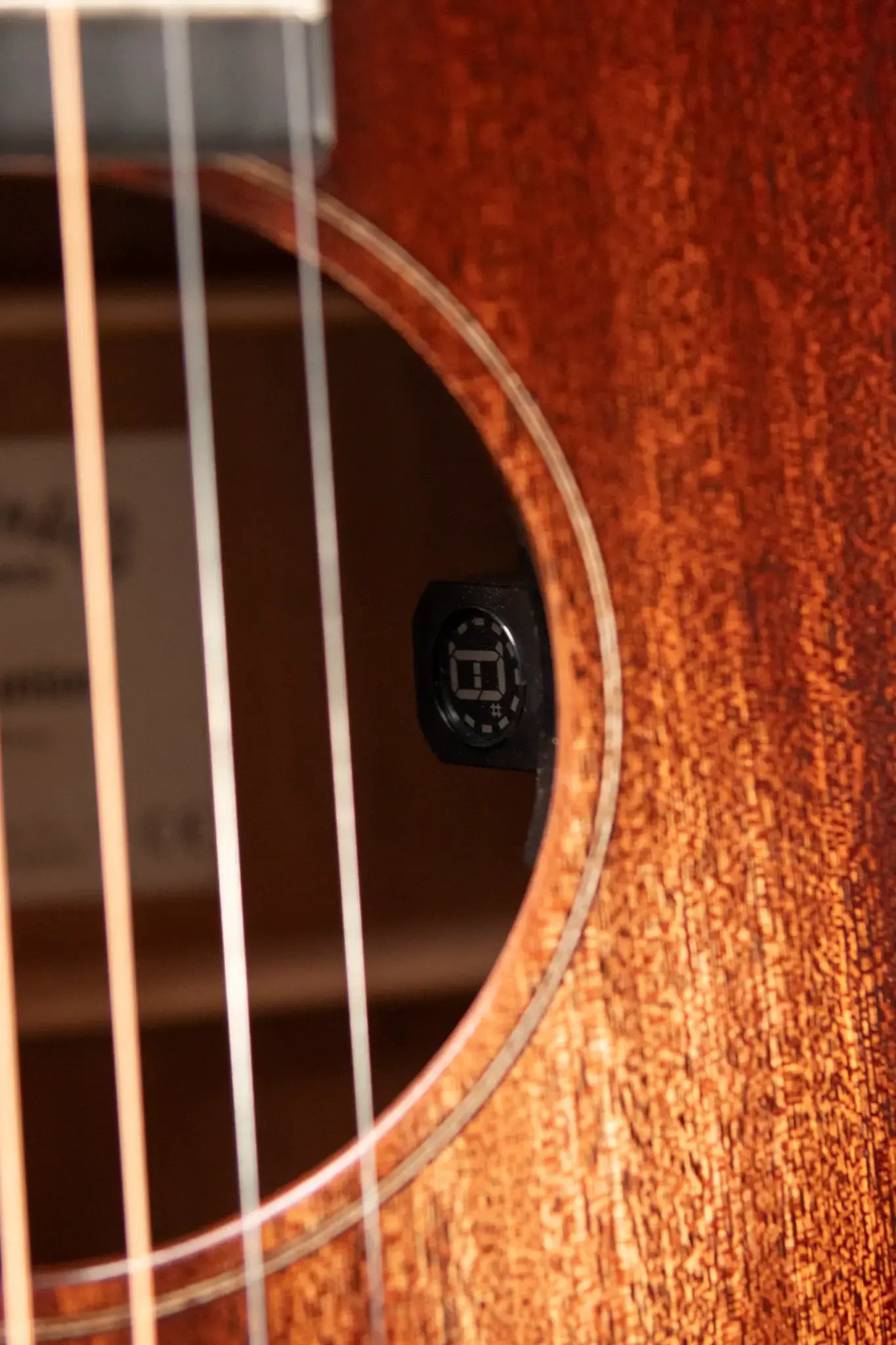 Martin 000C Jr-E Street Master Acoustic/Electric Guitar with Gig Bag