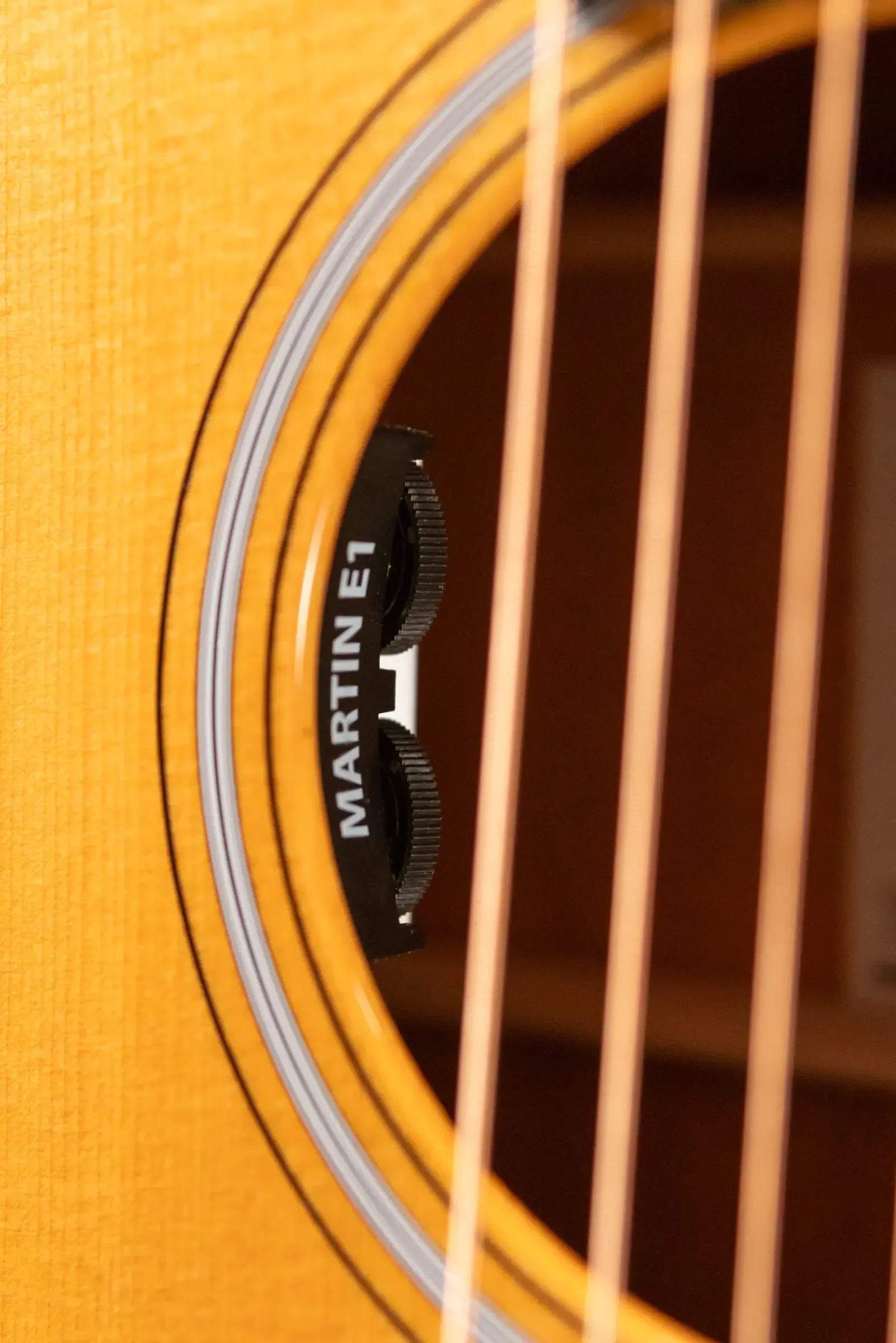 Martin 000E Retro Plus Mahogany Acoustic/Electric Guitar with Gig Bag
