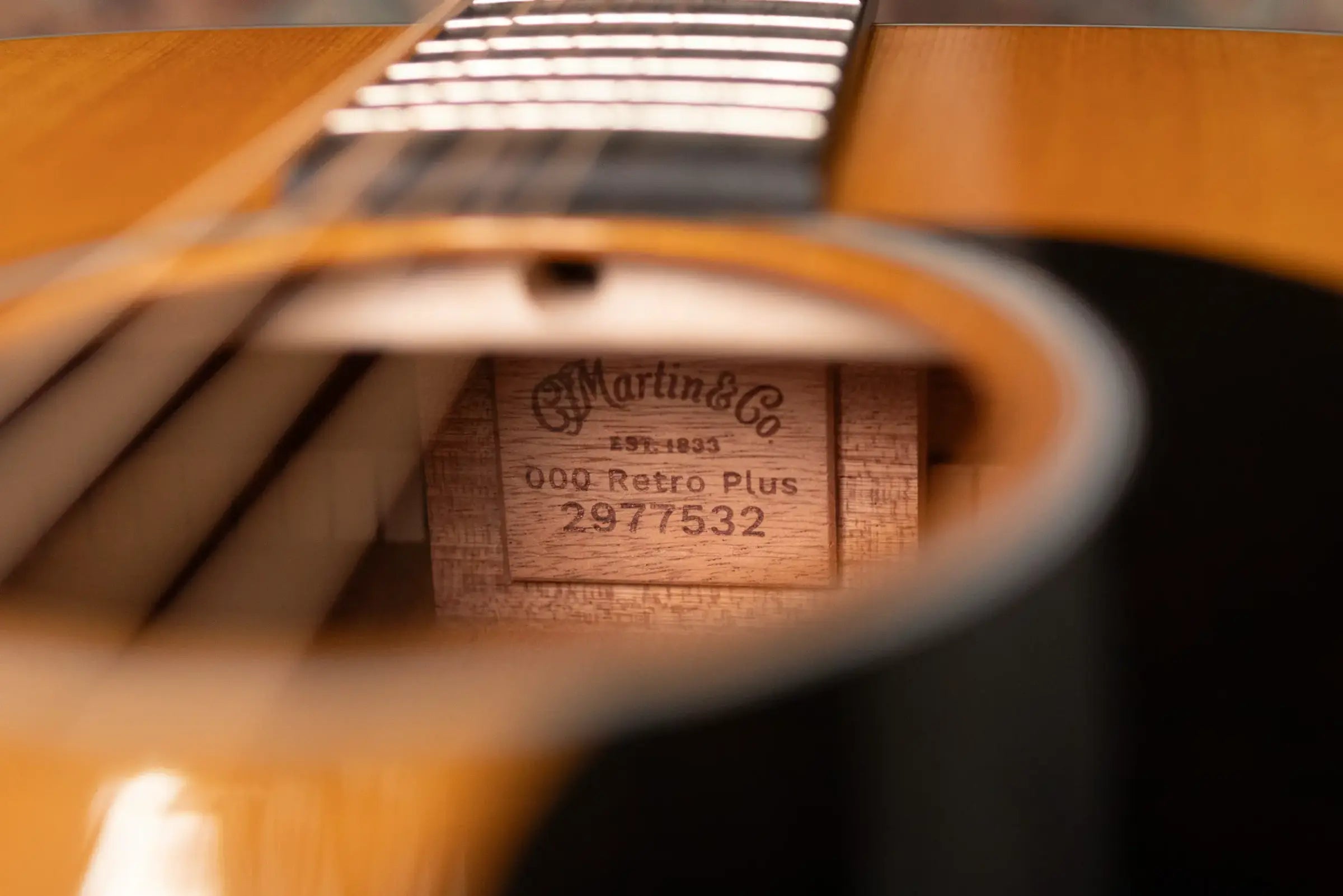 Martin 000E Retro Plus Mahogany Acoustic/Electric Guitar with Gig Bag