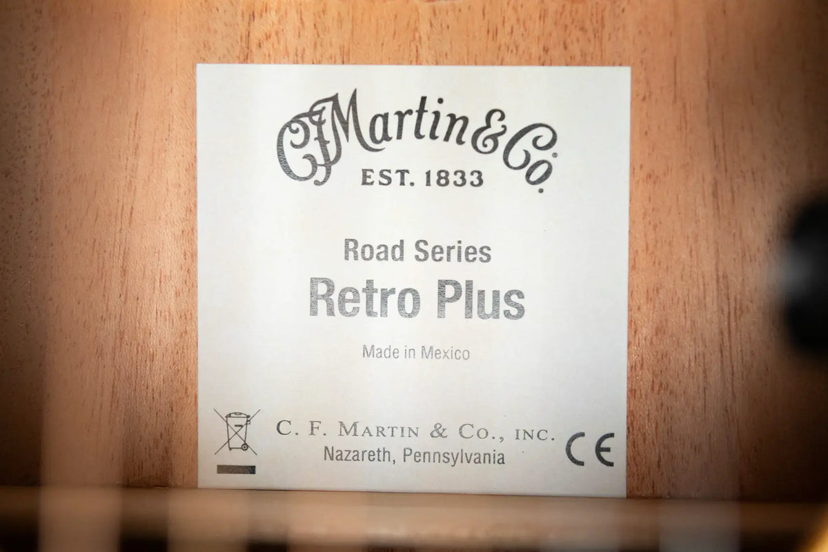 Martin 000E Retro Plus Mahogany Acoustic/Electric Guitar with Gig Bag - Demo