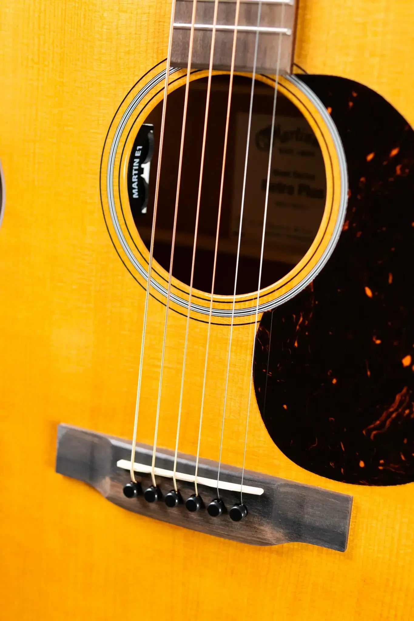 Martin 000E Retro Plus Mahogany Acoustic/Electric Guitar with Gig Bag