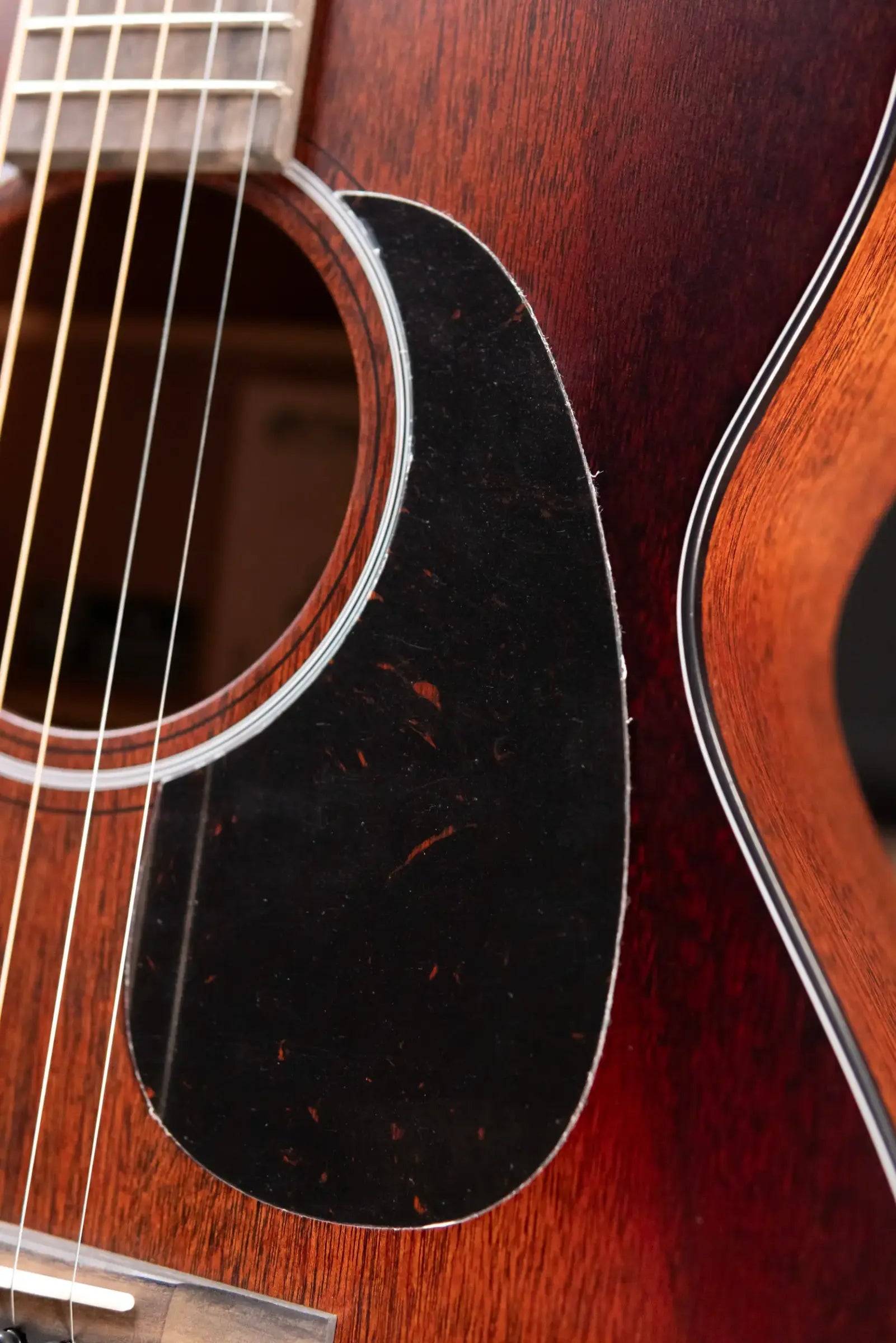 Martin 000Jr-E Jeff Tweedy Signature Acoustic/Electric Guitar with Gig Bag