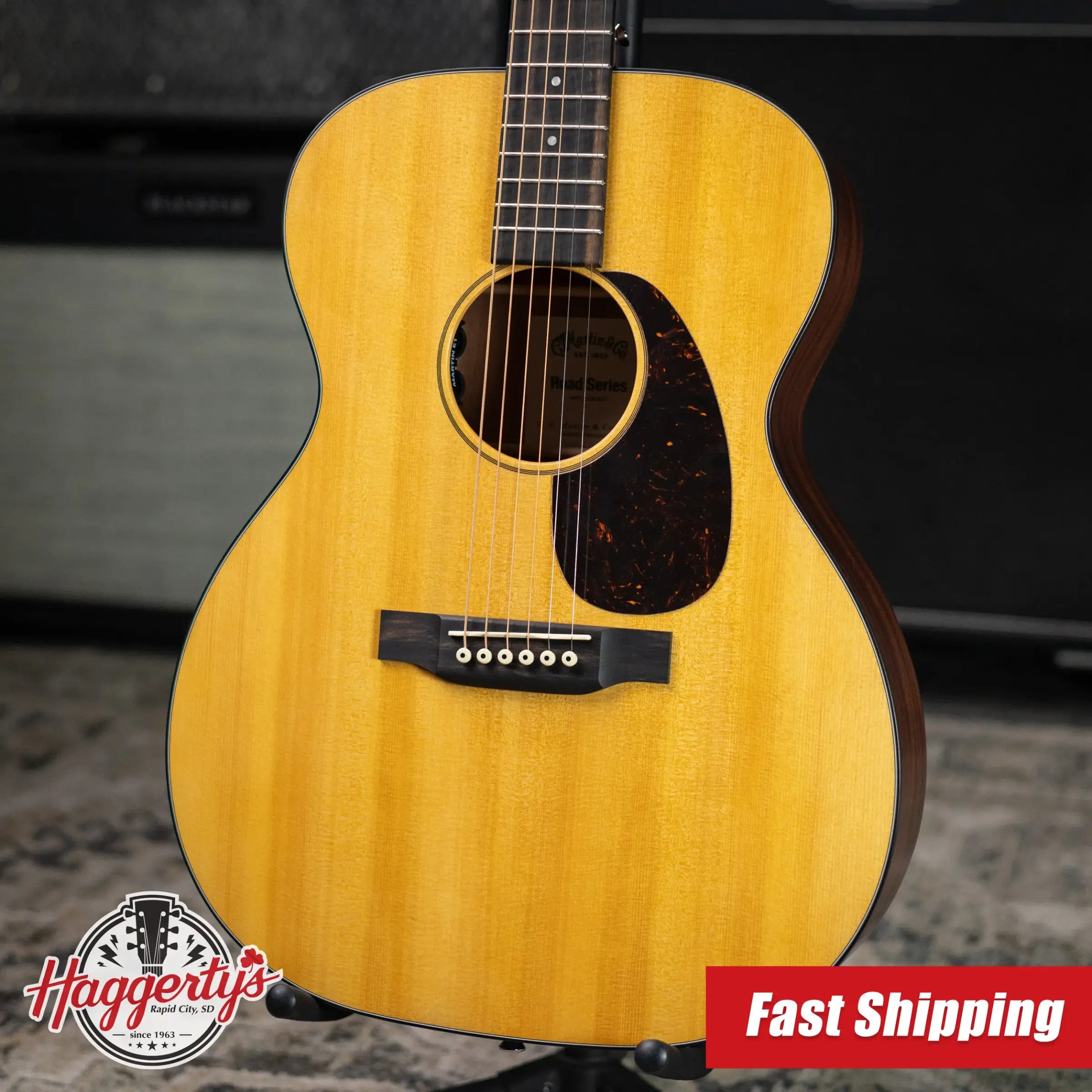 Martin 000-10E Retro Acoustic/Electric Guitar - Spruce/Sapele with Gig Bag