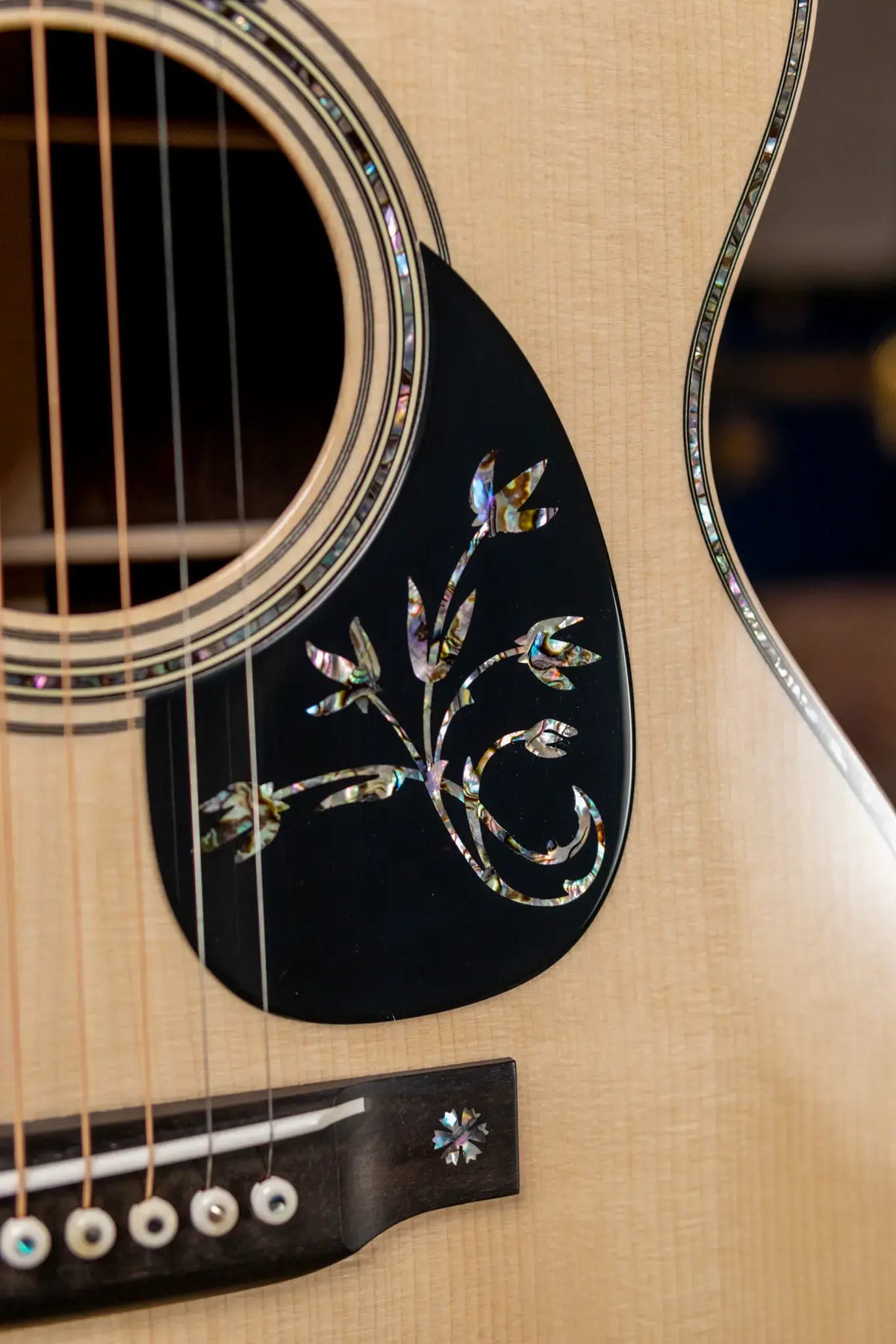 Martin 000 14F Acoustic Wild Grain East Indian Rosewood with Hardshell Case 671007039dbcf
