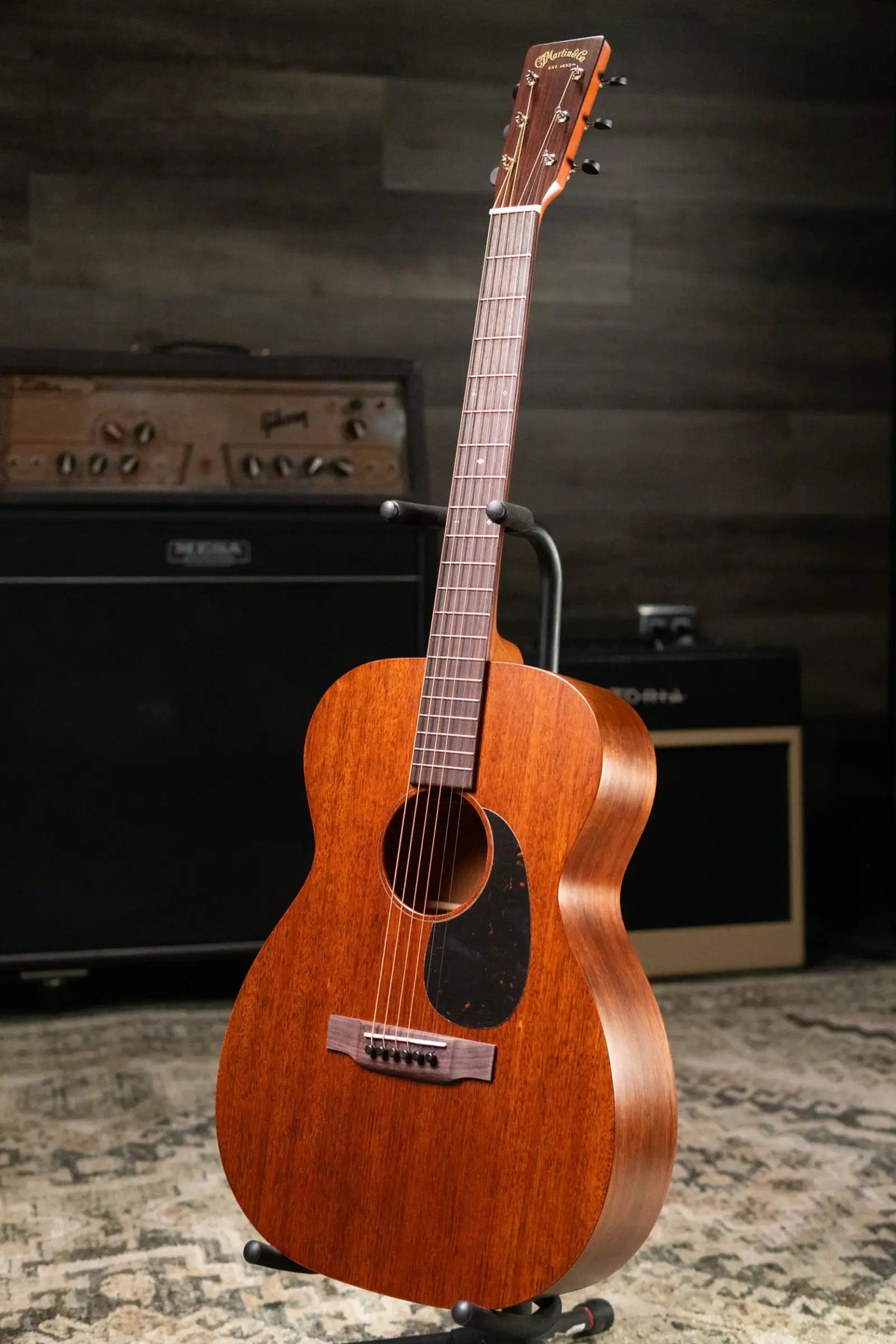 Martin 00-15M Acoustic Guitar with Gig Bag - Demo