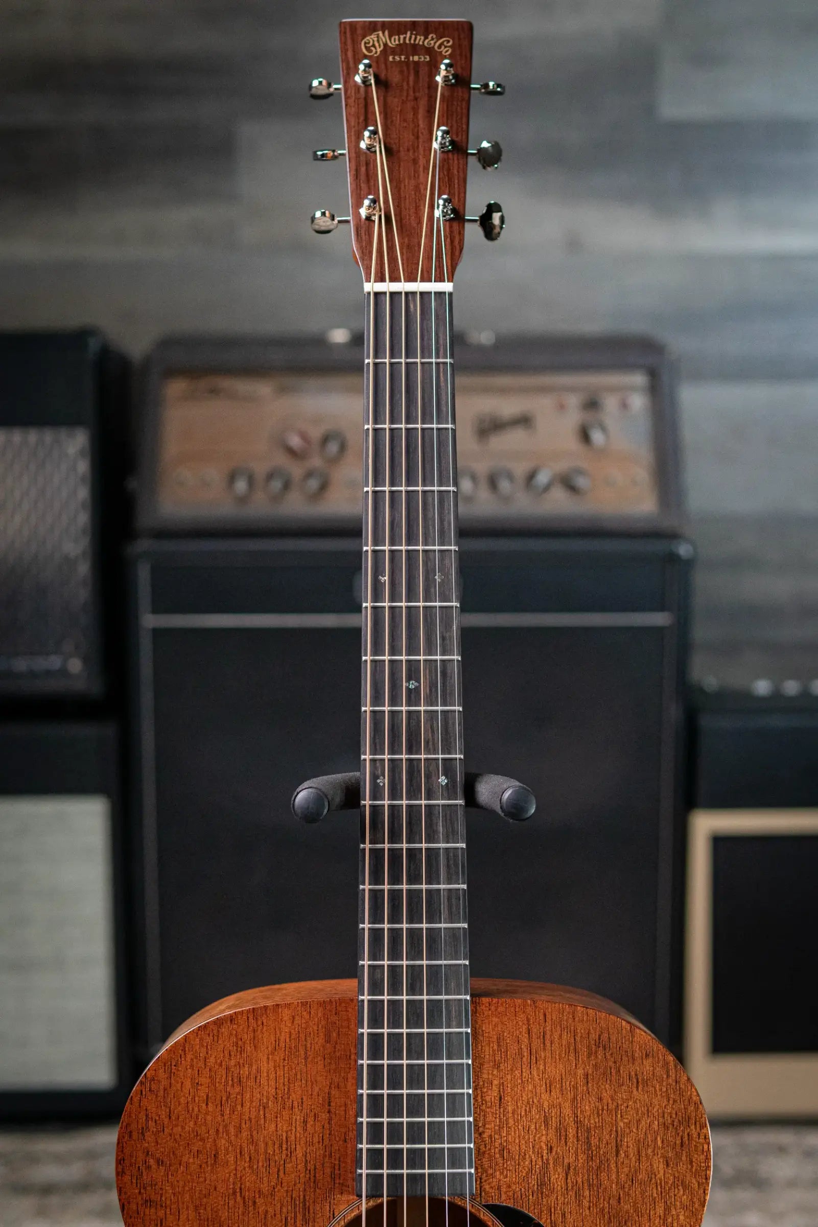 Martin 000-17 Standard Series Acoustic Guitar - Dark Mahogany with Hardshell Case