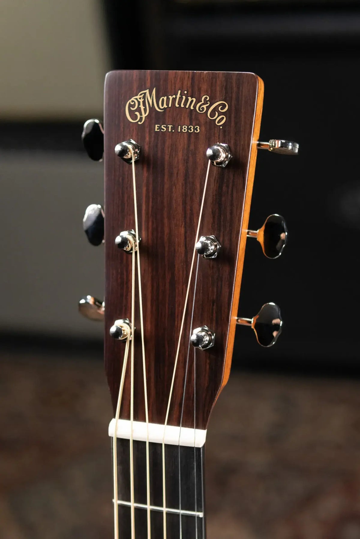 Martin 000-17 Standard Series Acoustic Guitar - Dark Mahogany with Hardshell Case