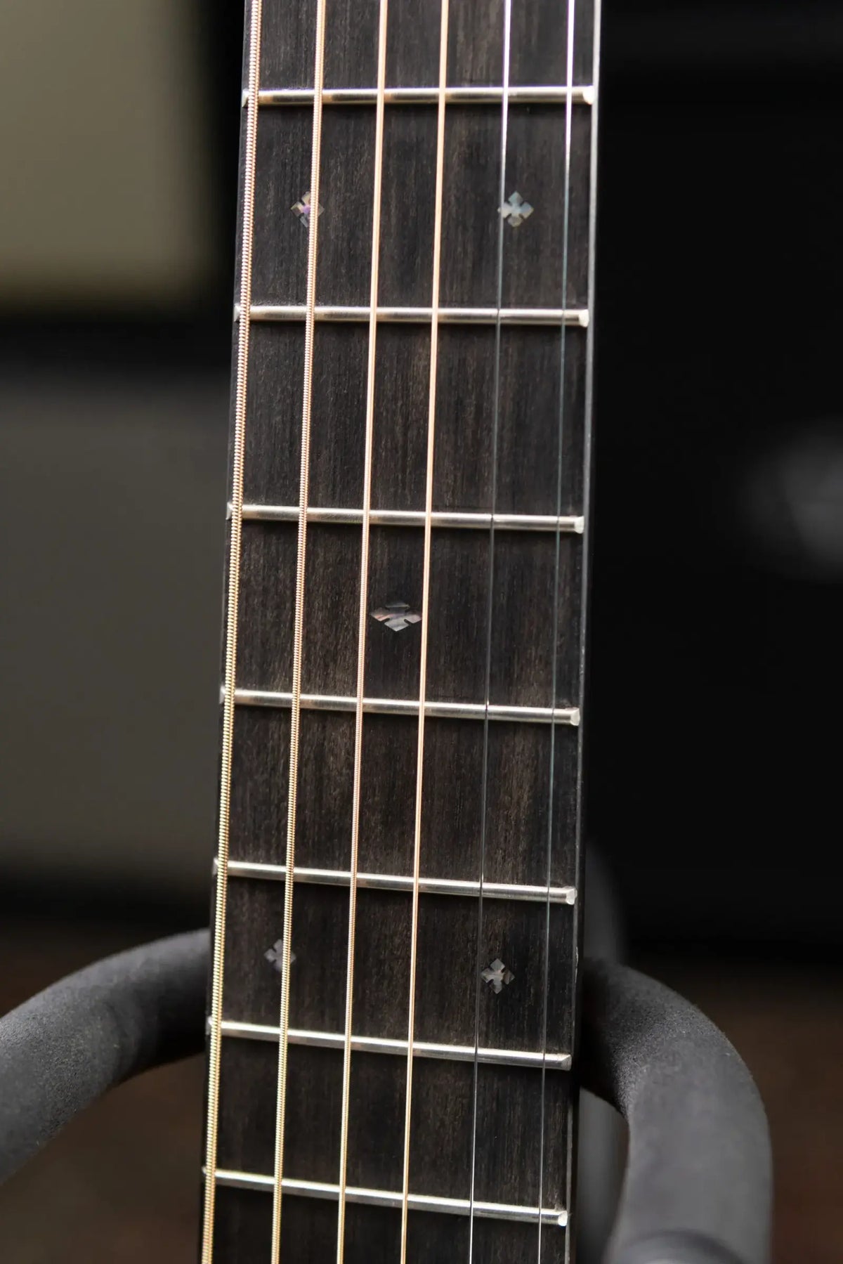 Martin 000-17 Standard Series Acoustic Guitar - Dark Mahogany with Hardshell Case