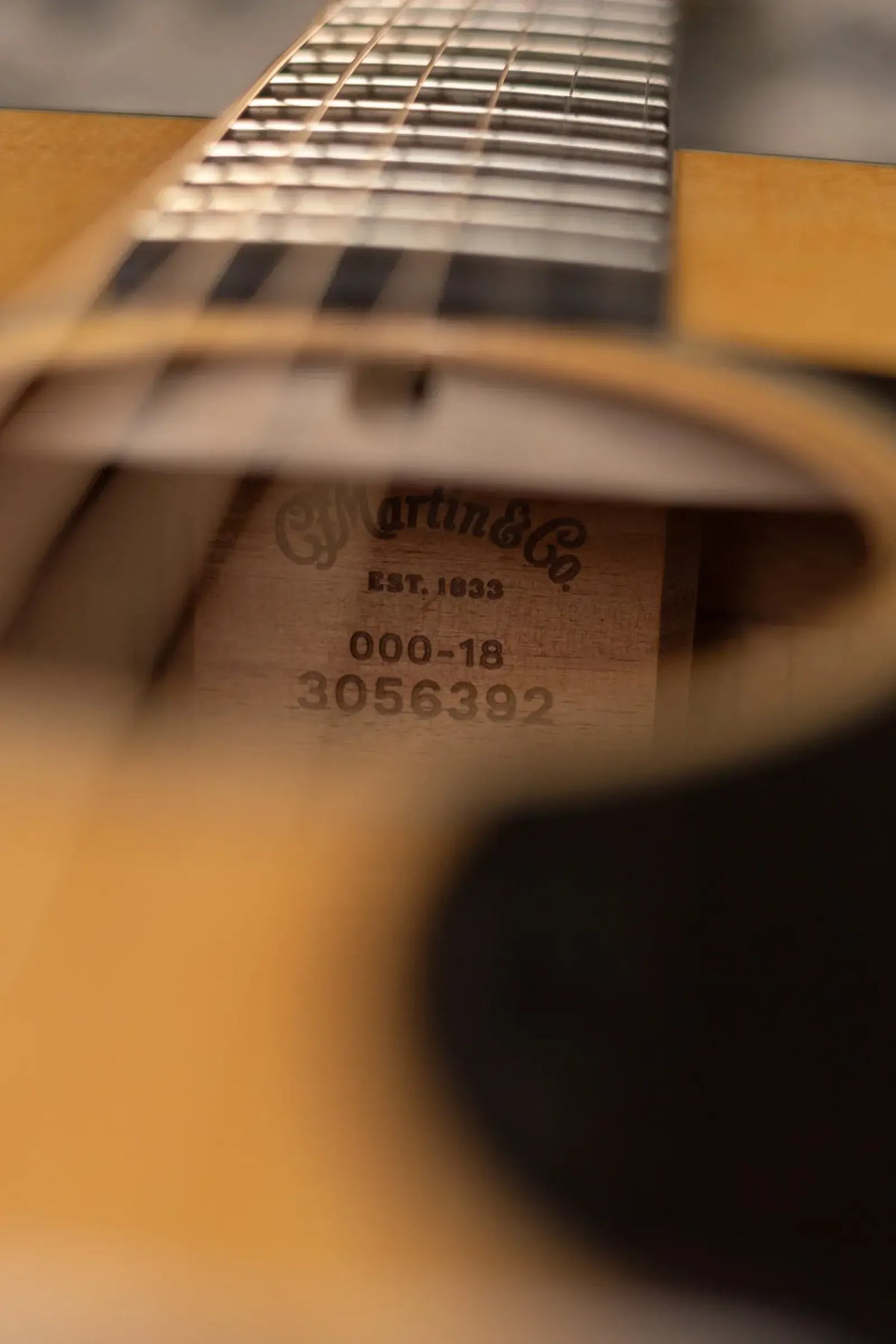 Martin 000-18 Standard Series Acoustic Guitar with Hardshell Case