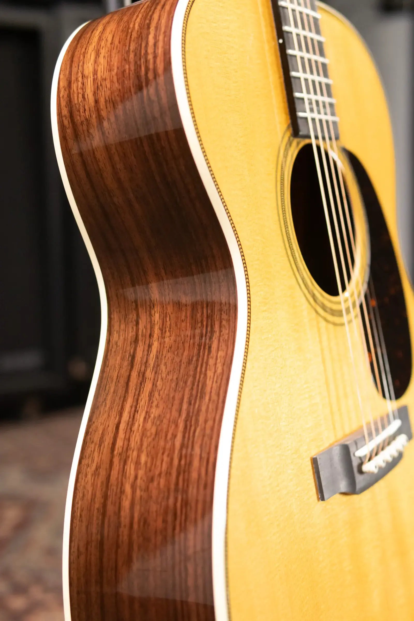 Martin 000-28EC Eric Clapton Signature Acoustic Guitar - Natural with Hardshell Case