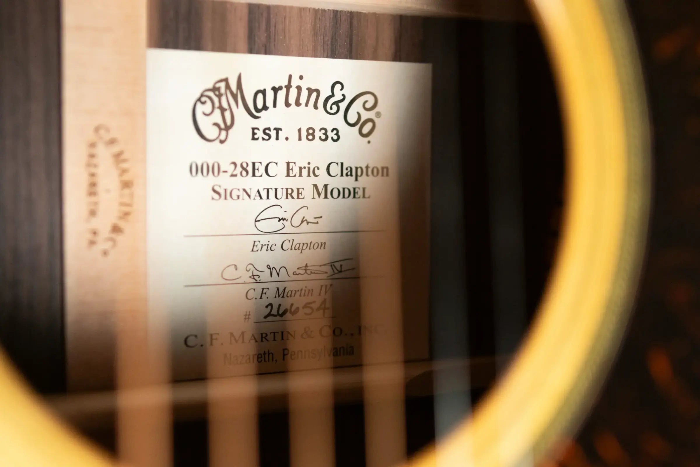 Martin 000-28EC Eric Clapton Signature Acoustic Guitar - Natural with Hardshell Case