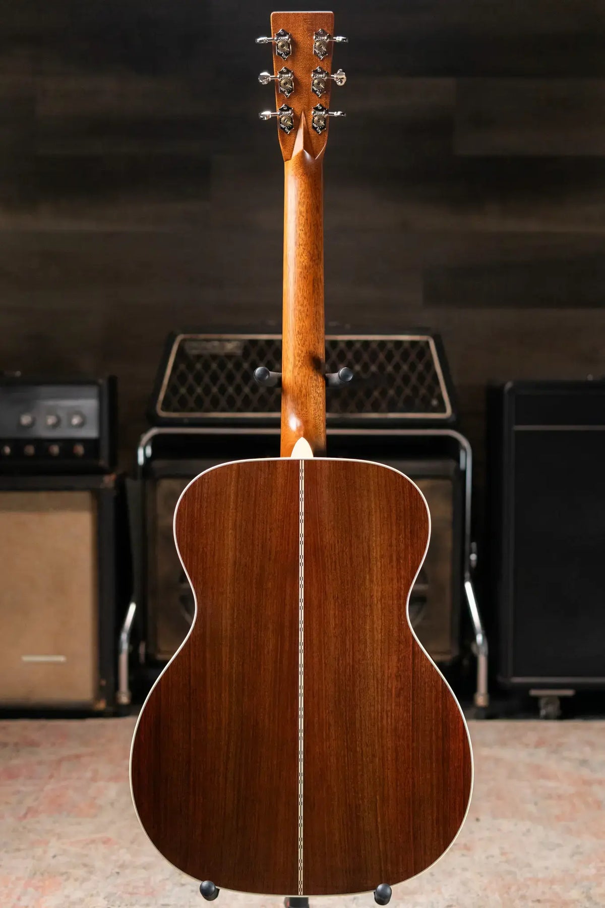 Martin 000-28 Standard Series Acoustic Guitar with Hardshell Case