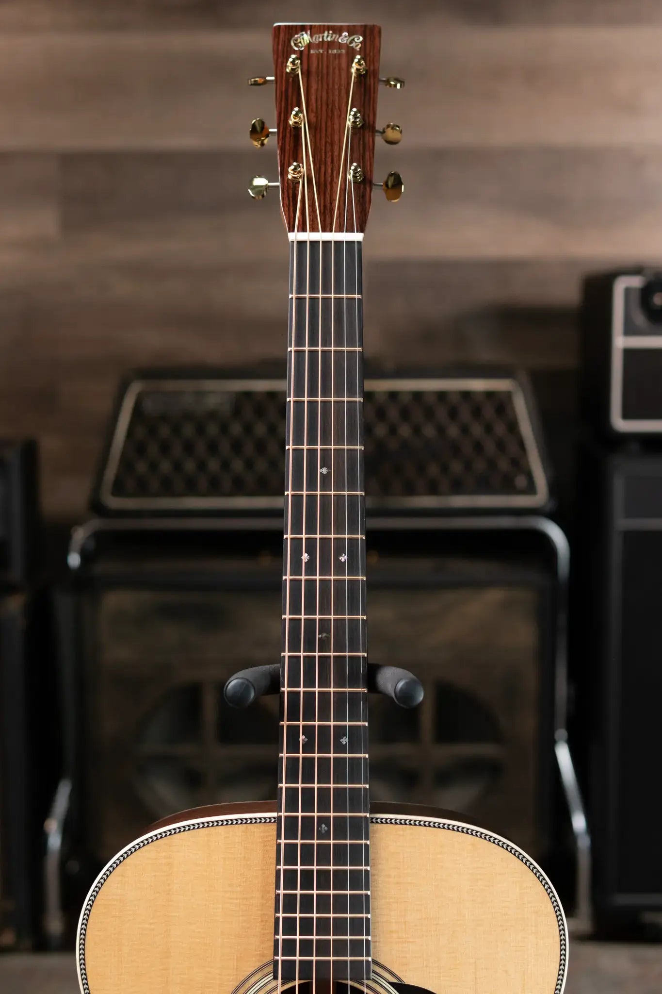 Martin 000-28 Modern Deluxe Acoustic with Hardshell Case