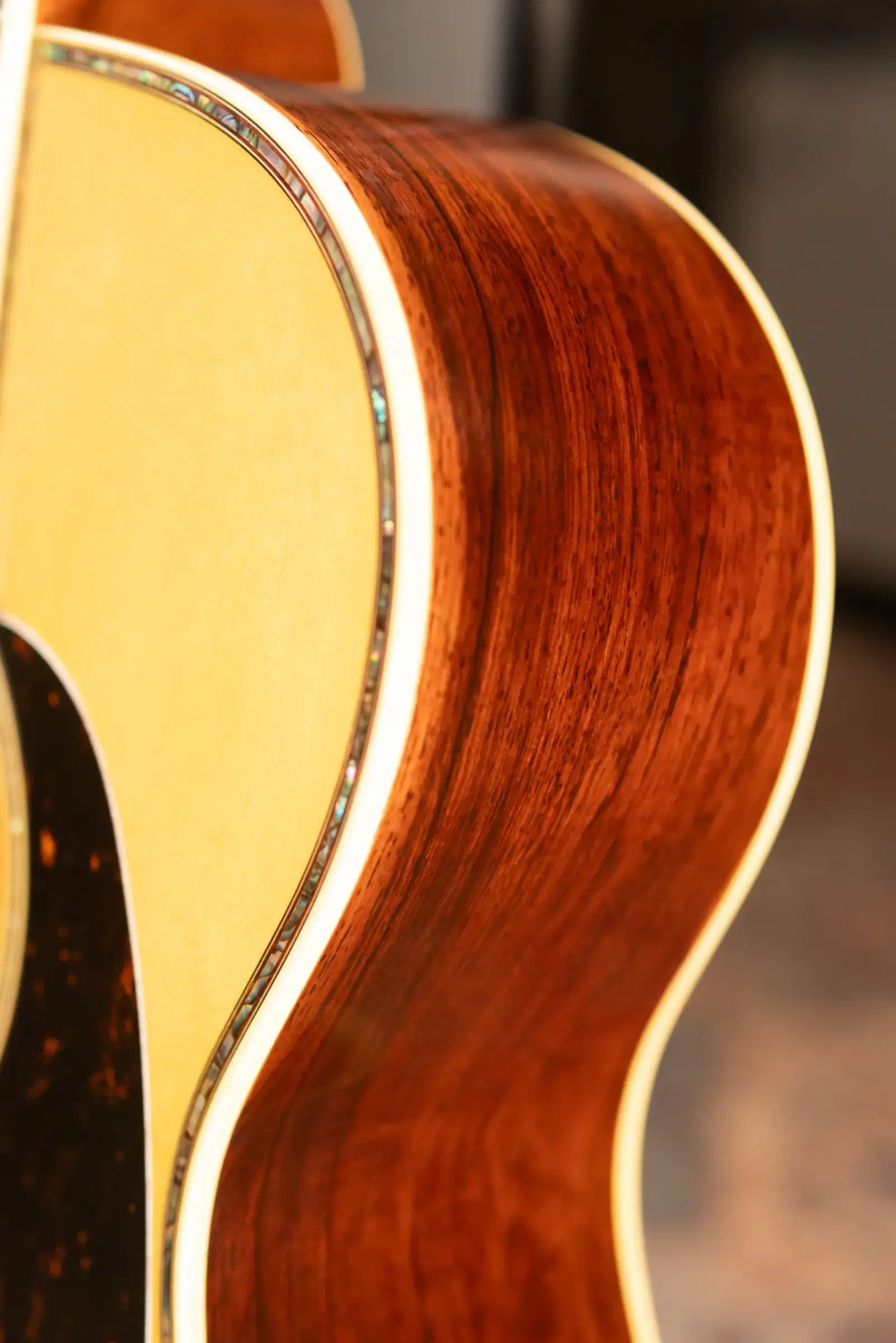Martin 000-42EC 30th Anniversary Eric Clapton Signature Acoustic Guitar - Antique Toner with Hardshell Case