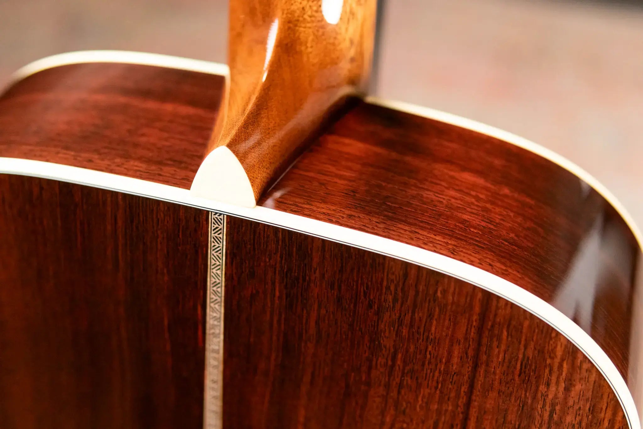 Martin 000-EC 30th Anniversary Eric Clapton Signature Acoustic Guitar with Hardshell Case