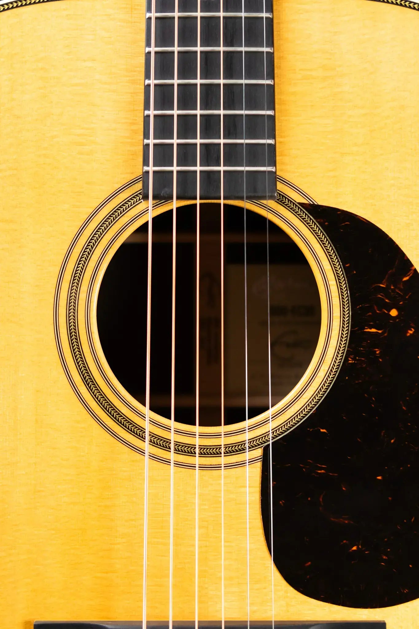 Martin 000-EC 30th Anniversary Eric Clapton Signature Acoustic Guitar with Hardshell Case