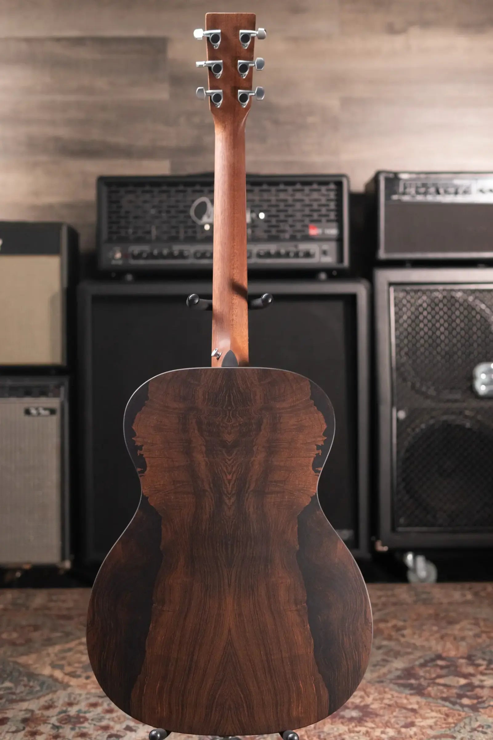 Martin 000-X2E Acoustic/Electric Guitar - Brazilian Rosewood with Gig Bag