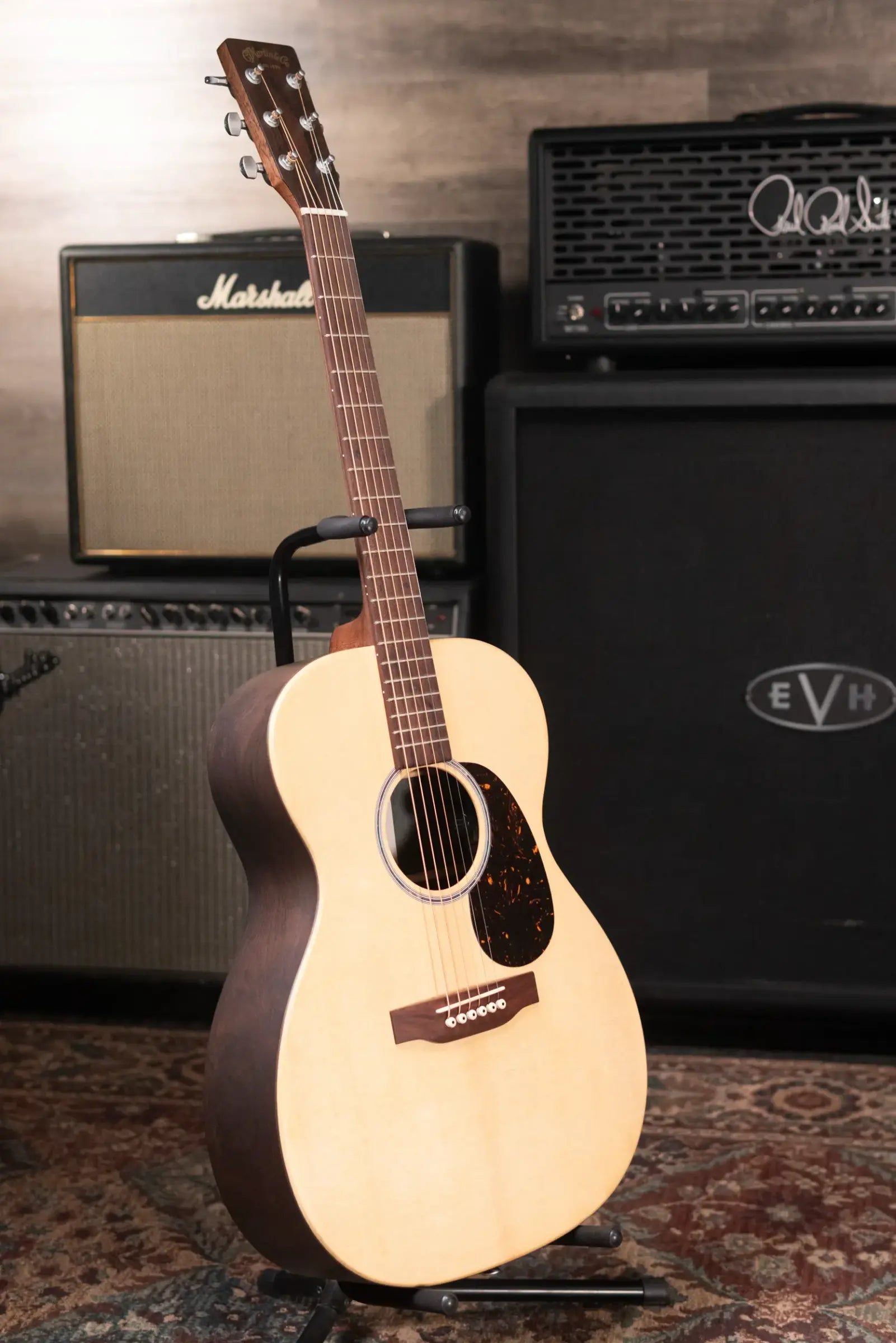 Martin 000-X2E Acoustic/Electric Guitar - Brazilian Rosewood with Gig Bag