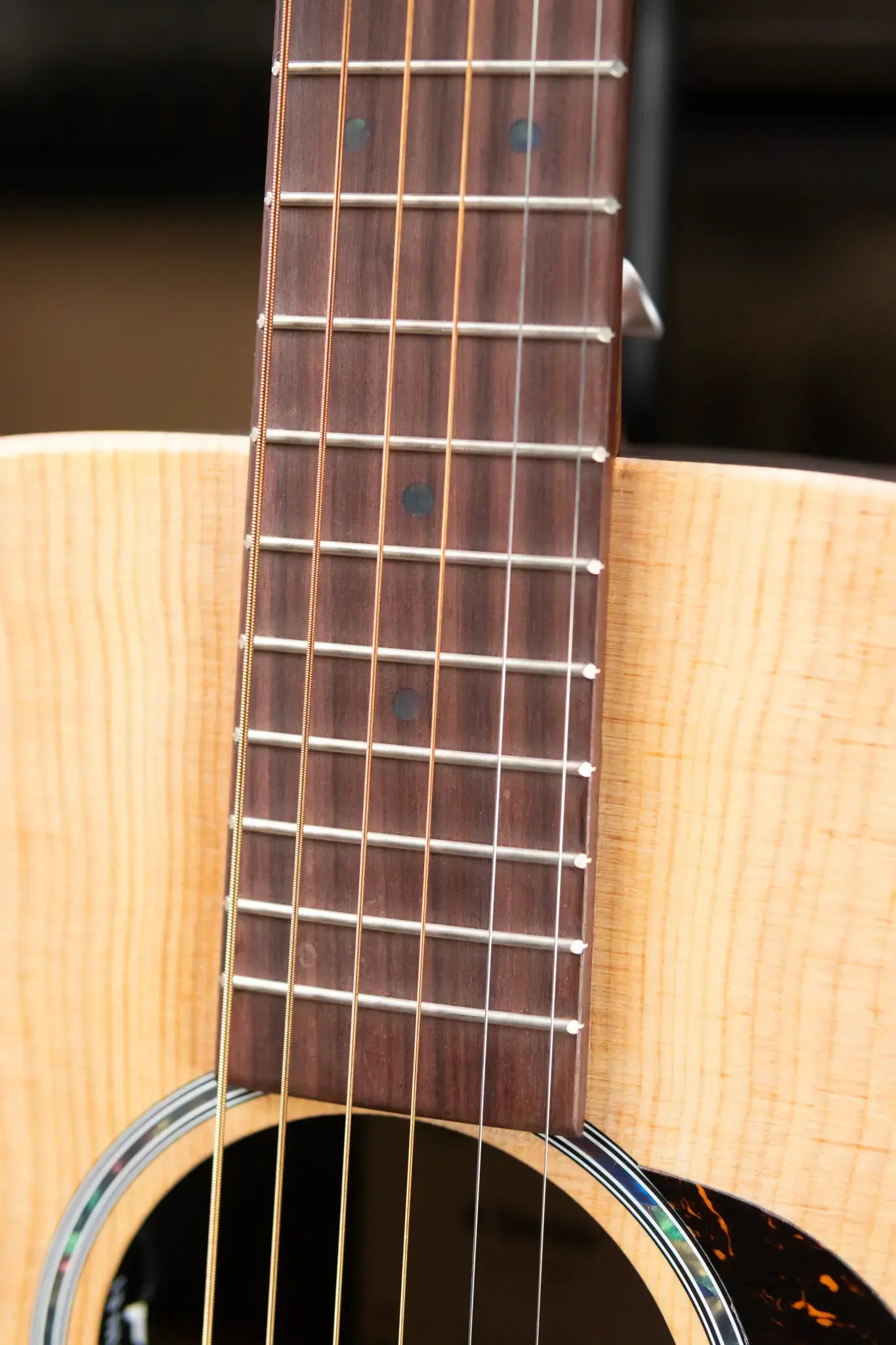 Martin 000-X2E Brazilian Acoustic/Electric Guitar with Gig Bag