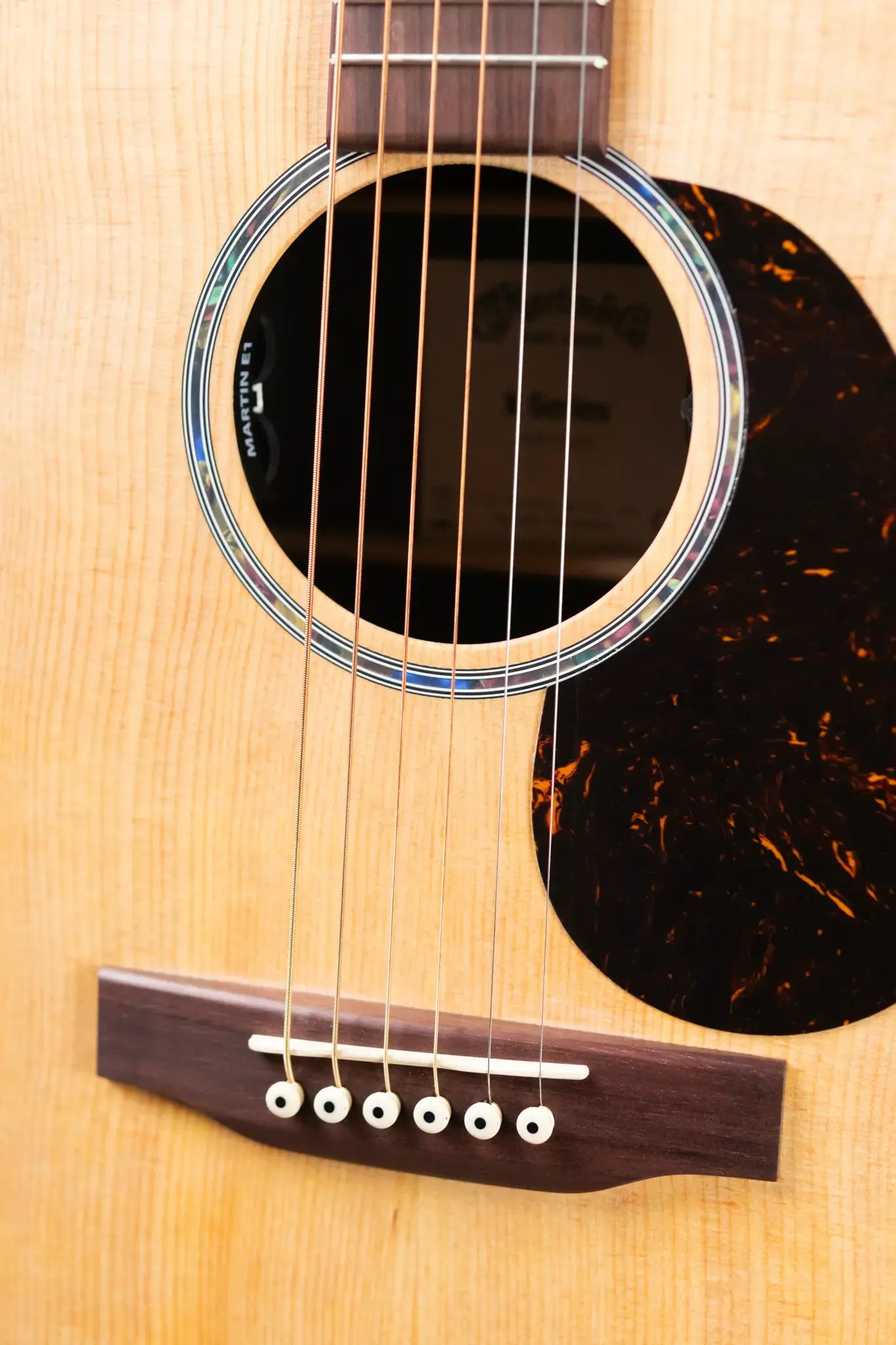 Martin 000-X2E Brazilian Acoustic/Electric Guitar with Gig Bag