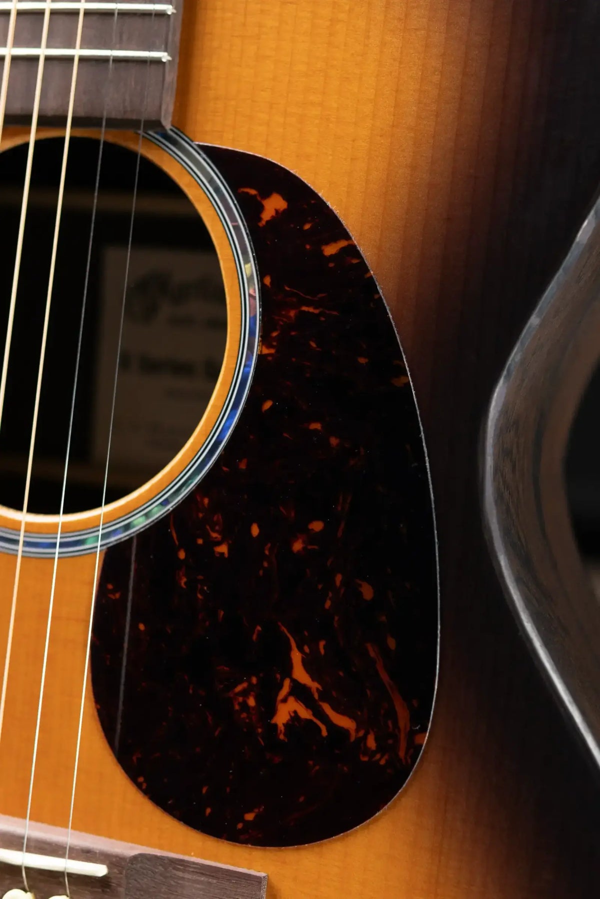 Martin 000-X2E Brazilian Special Acoustic/Electric Guitar - Burst with Gig Bag