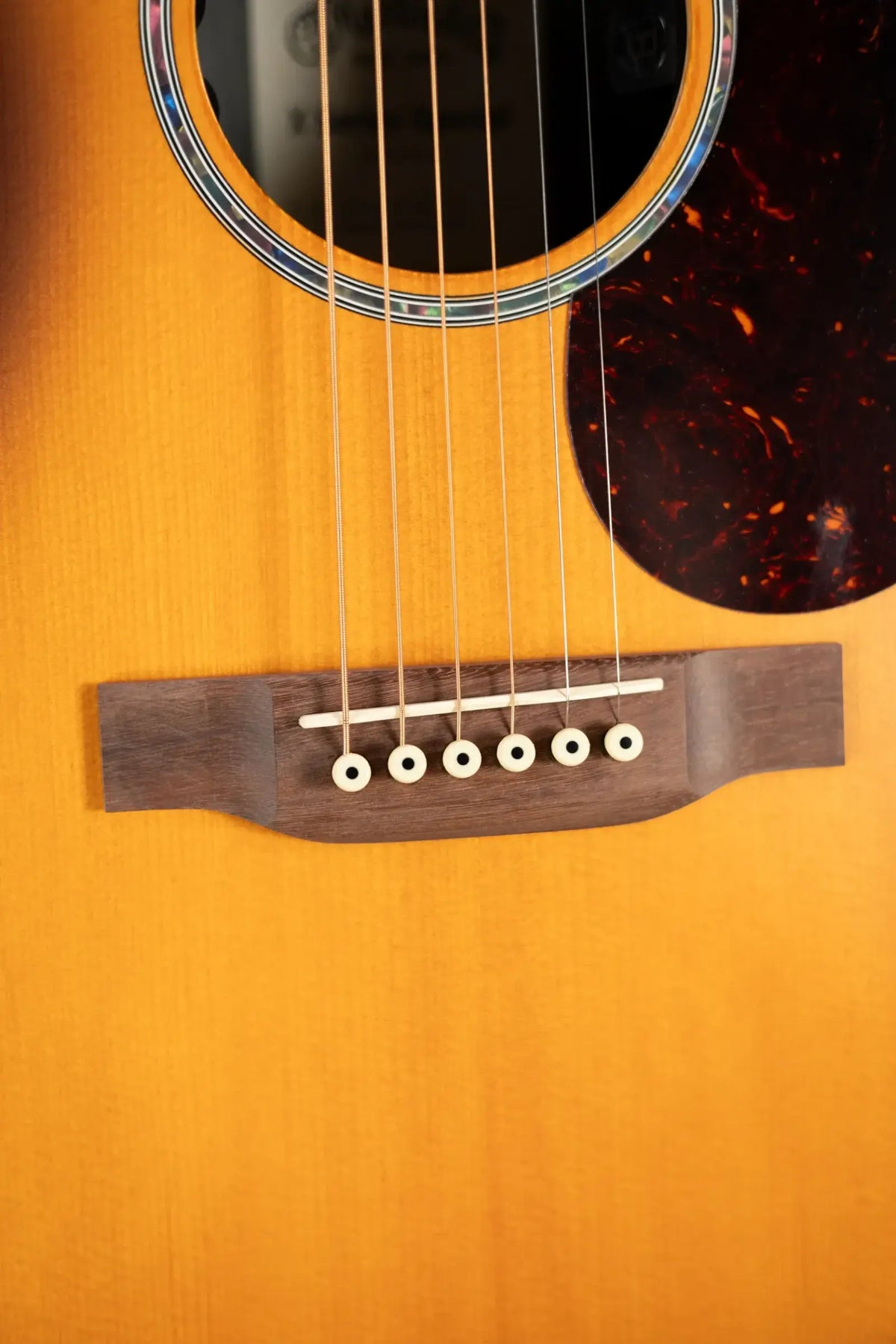 Martin 000-X2E Brazilian Special Acoustic/Electric Guitar - Burst with Gig Bag