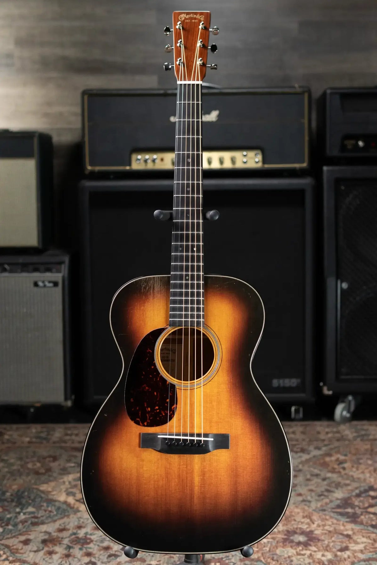 Martin 00-18 Joe Bonamassa Signature Left-Handed Acoustic Guitar - 1937 Sunburst with Hardshell Case