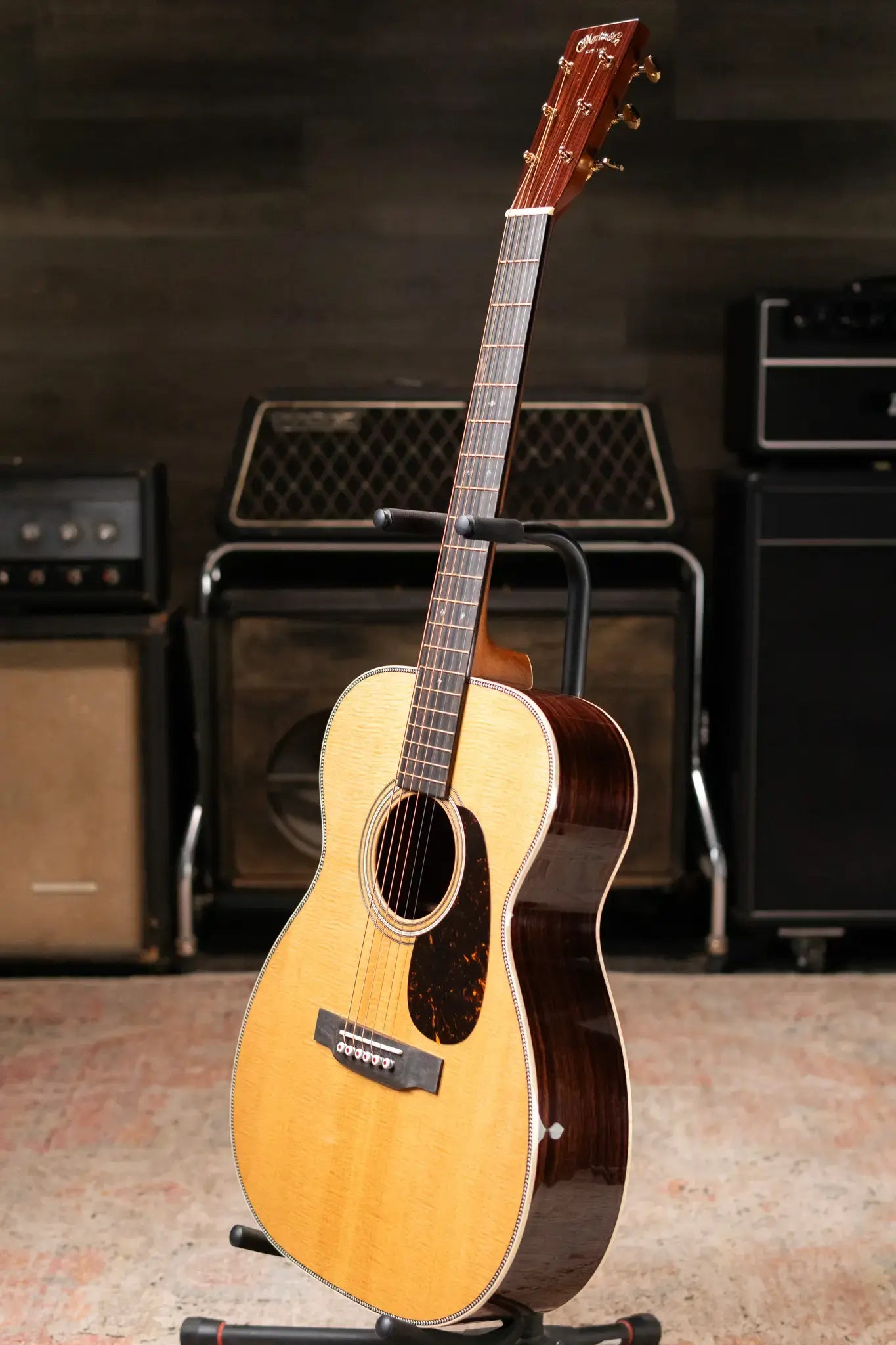 Martin 00-28 Modern Deluxe Acoustic Guitar with Hardshell Case