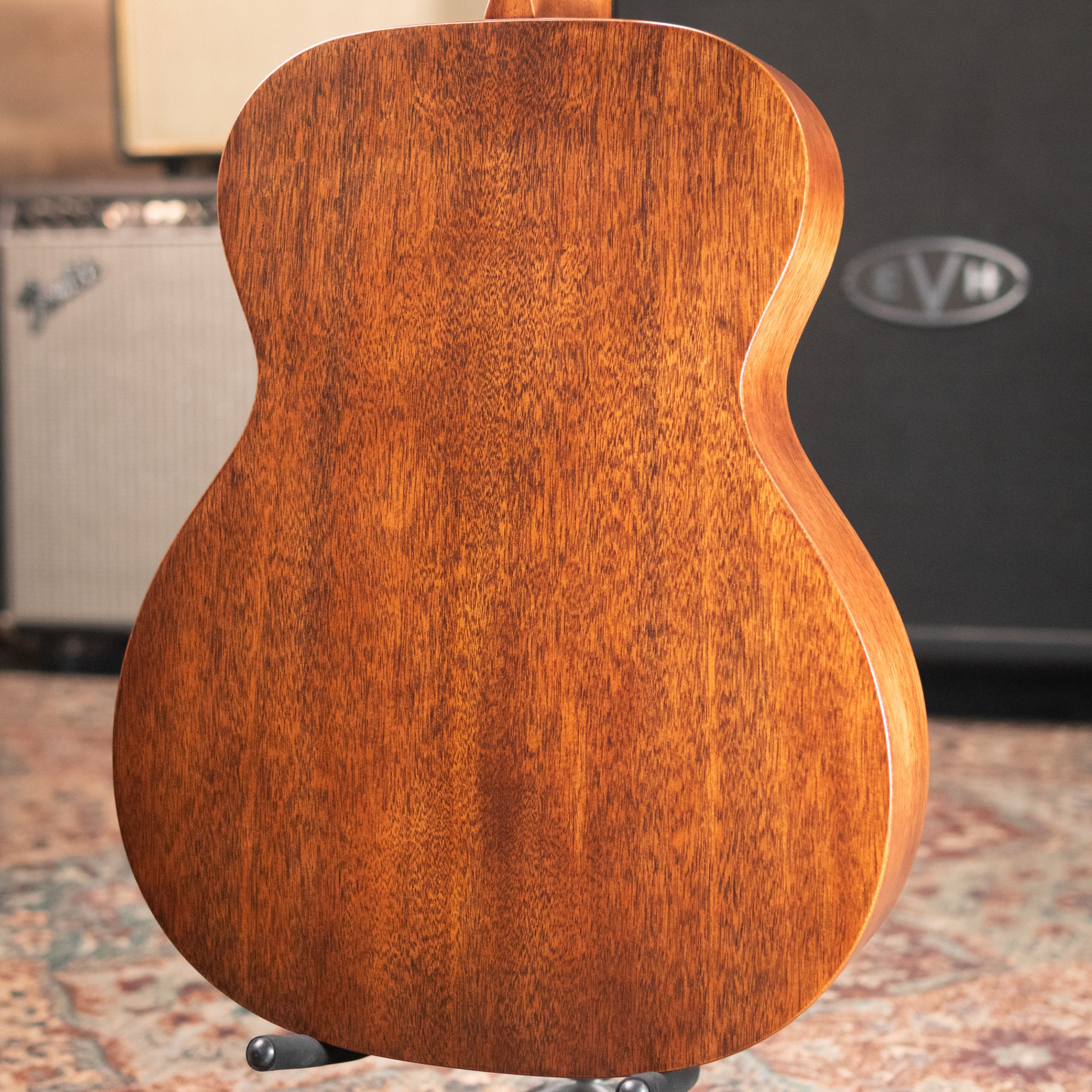 Martin 2025 000-17 Acoustic Guitar with Hardshell Case