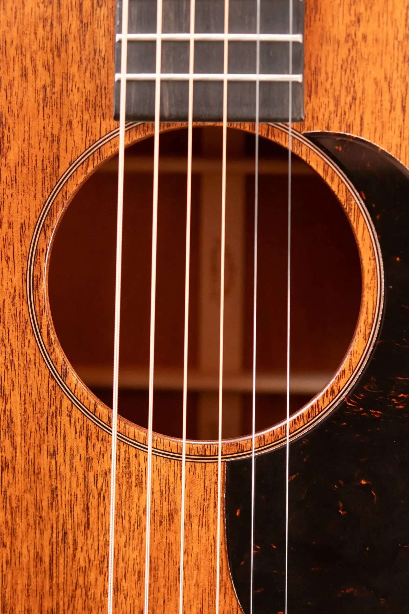 Martin 2025 000-17 Acoustic Guitar with Hardshell Case
