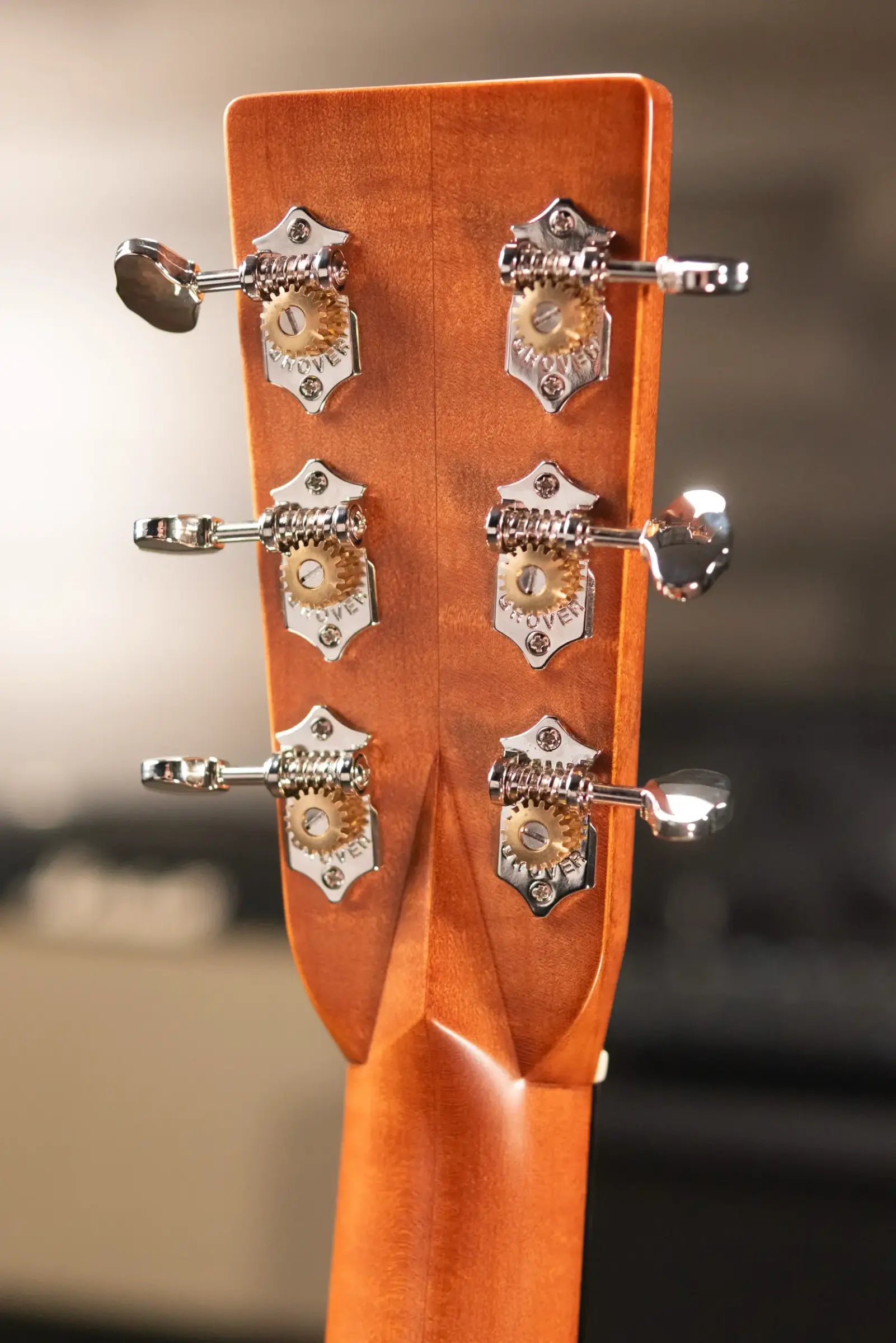 Martin CEO-11 Acoustic/Electric Guitar with Hardshell Case