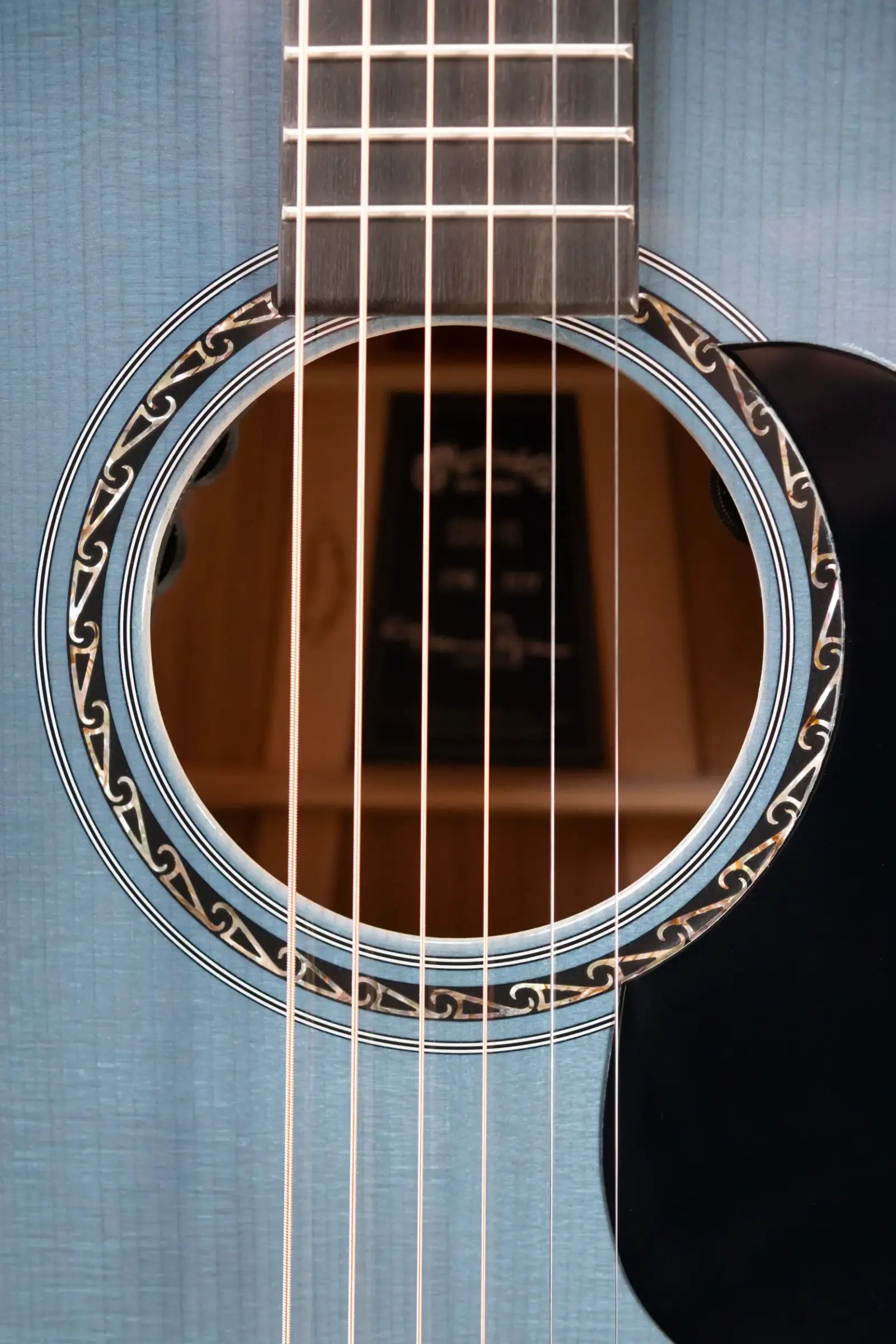 Martin CEO-11 Acoustic/Electric Guitar with Hardshell Case