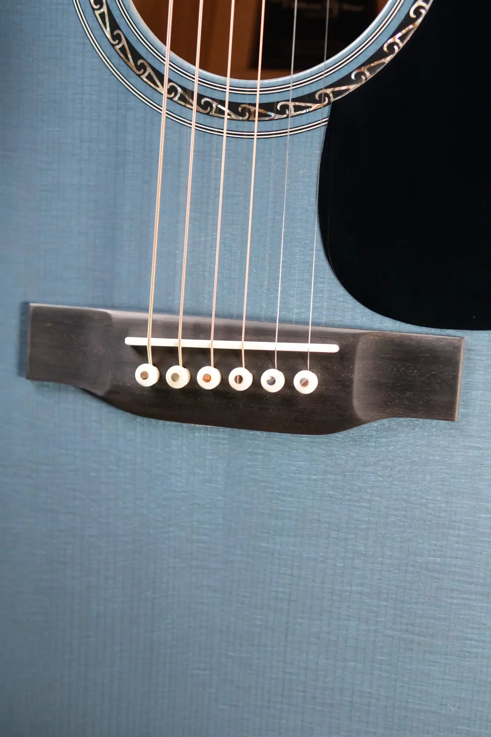 Martin CEO-11 Acoustic/Electric Guitar with Hardshell Case