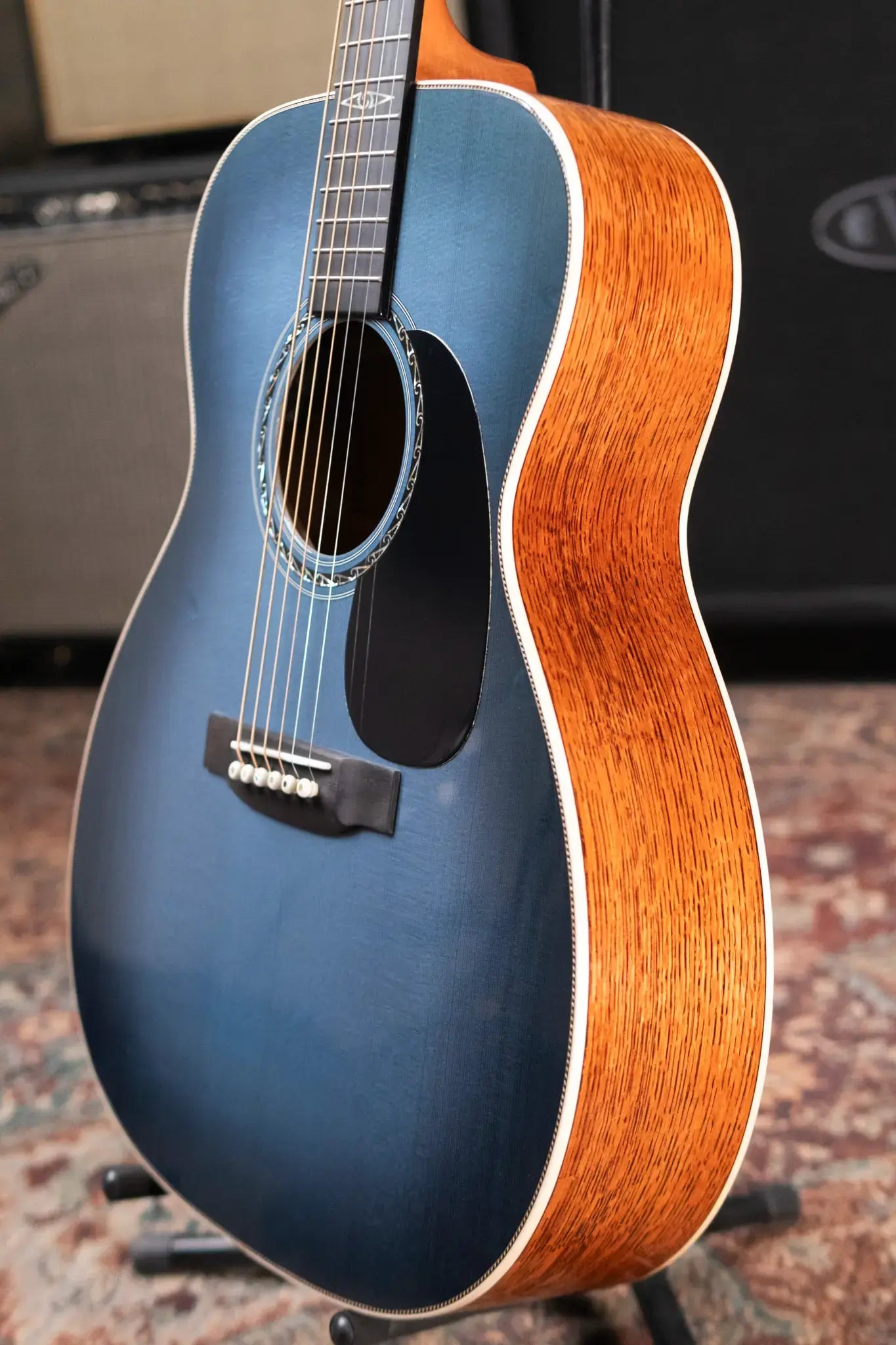 Martin CEO-11 Acoustic/Electric Guitar with Hardshell Case