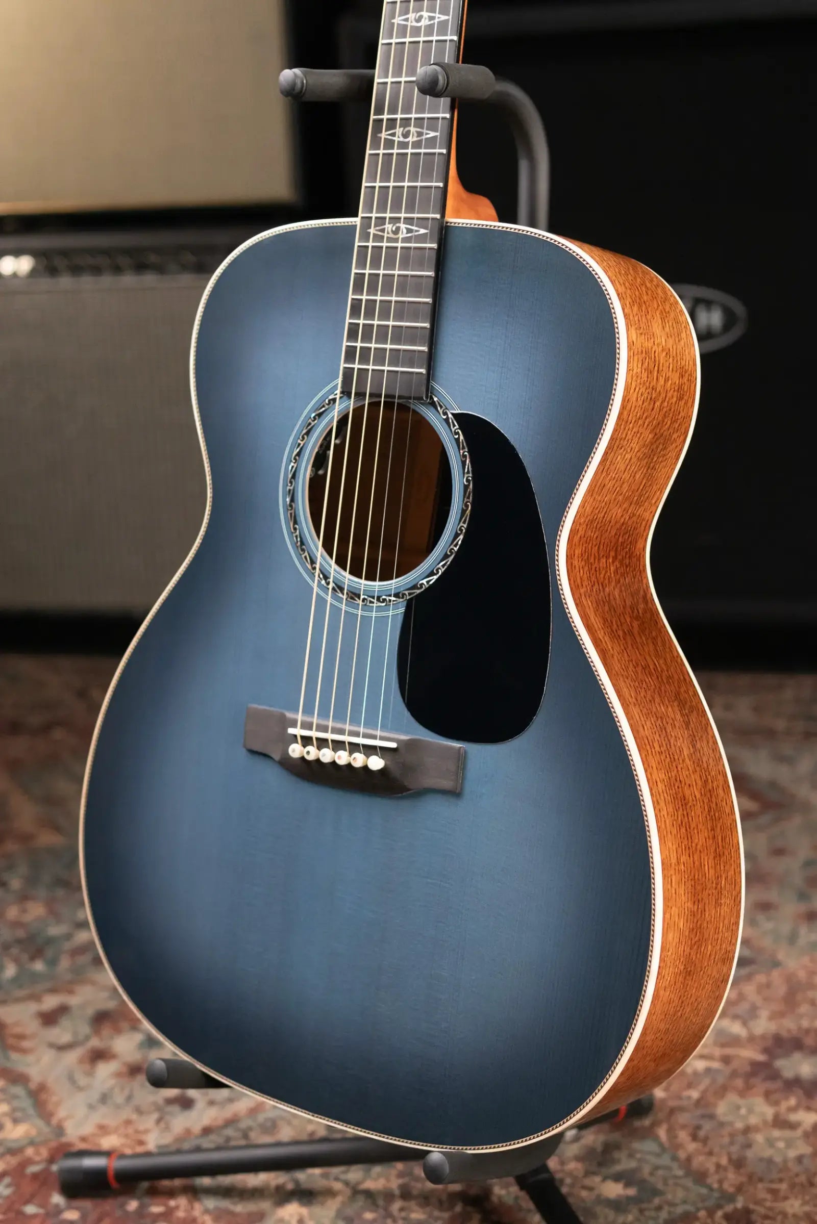 Martin CEO-11 Acoustic/Electric Guitar with Hardshell Case