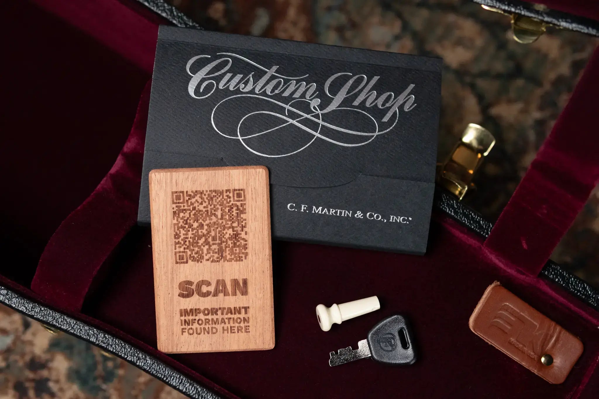 Martin Custom Style 45 000 Acoustic - Cocobolo/European High-Altitude Swiss Spruce, Natural with Hardshell Case