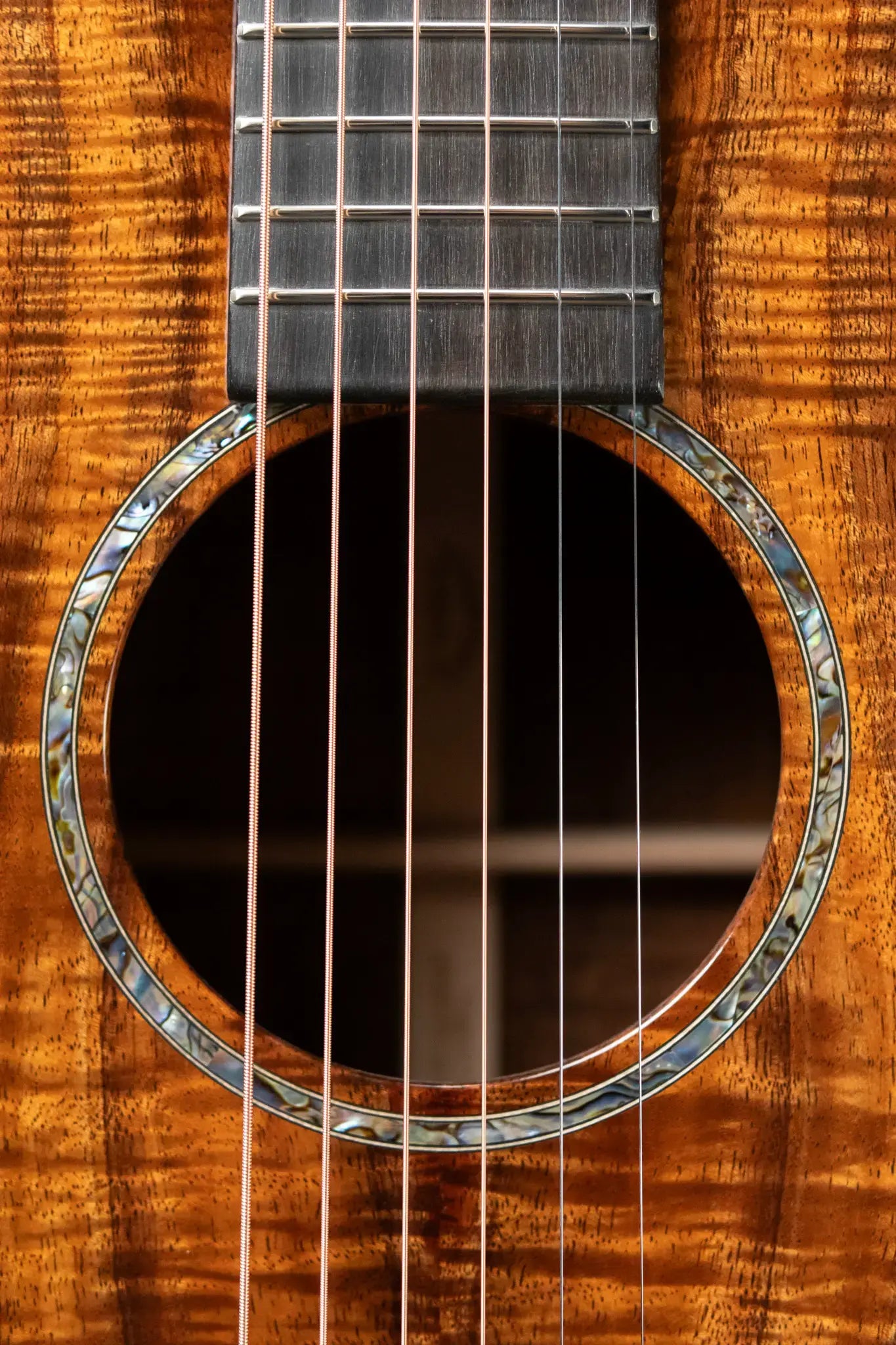 Martin Custom 000-12F Acoustic - Exceptional Figured Koa (Back, Sides and Top), Natural with Hardshell Case