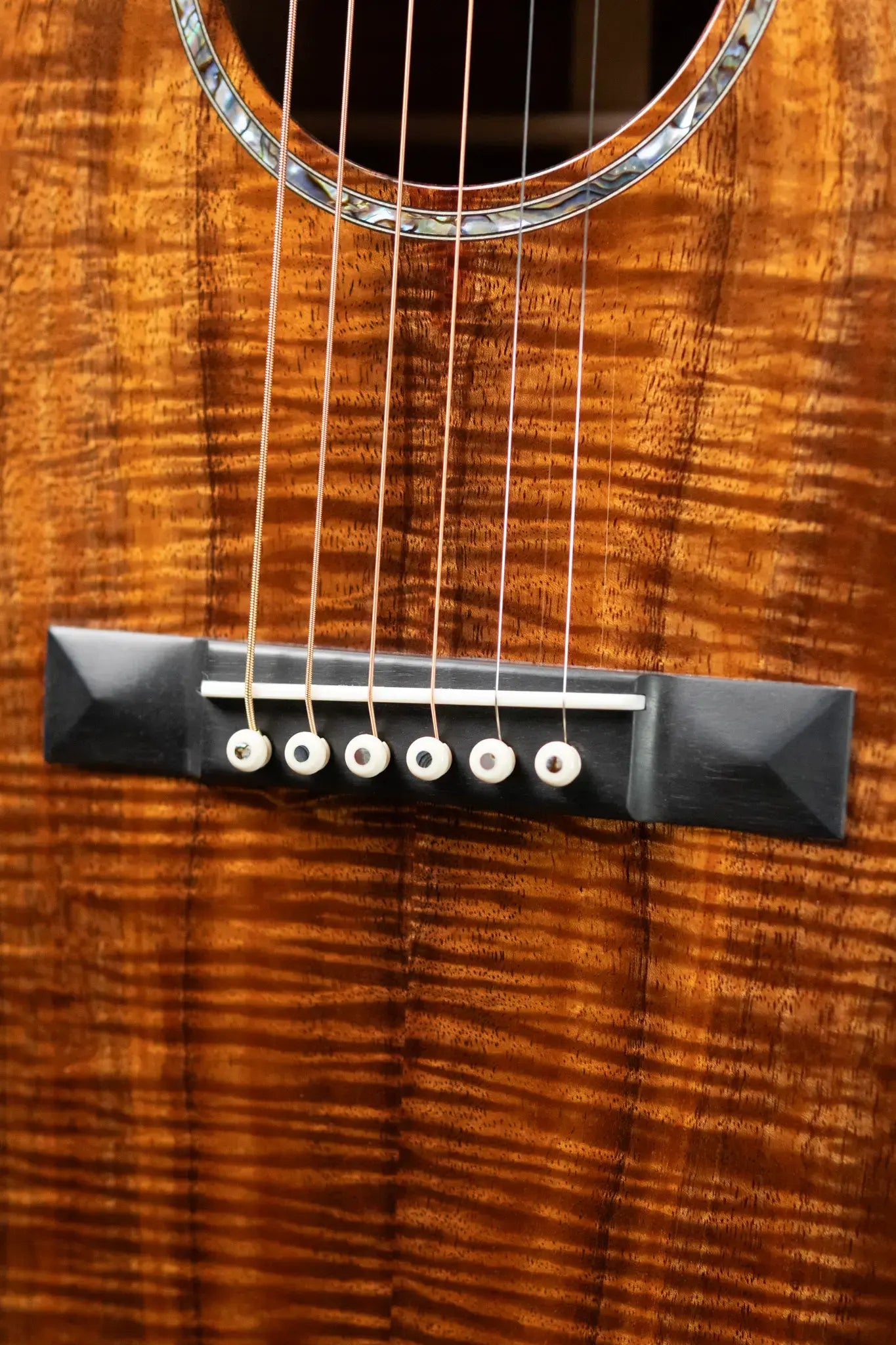 Martin Custom 000-12F Acoustic - Exceptional Figured Koa (Back, Sides and Top), Natural with Hardshell Case