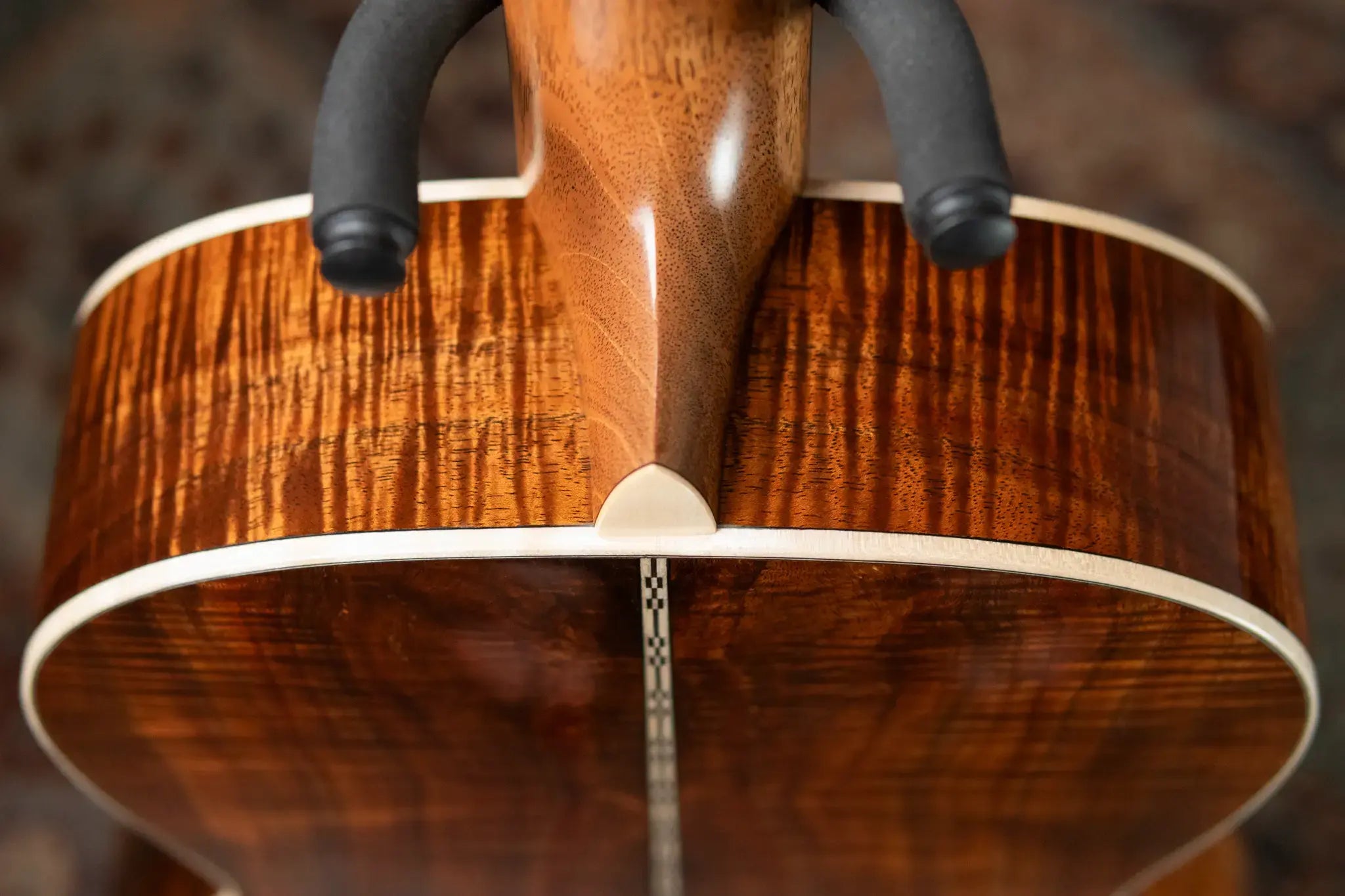 Martin Custom 000-12F Acoustic - Exceptional Figured Koa (Back, Sides and Top), Natural with Hardshell Case