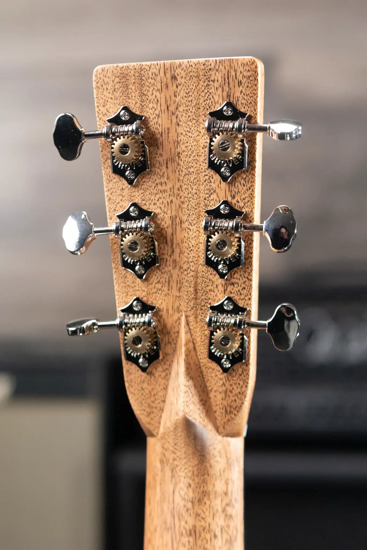 Martin Custom Shop Style 17 000-14F Acoustic Guitar - Bastogne Walnut with Hardshell Case