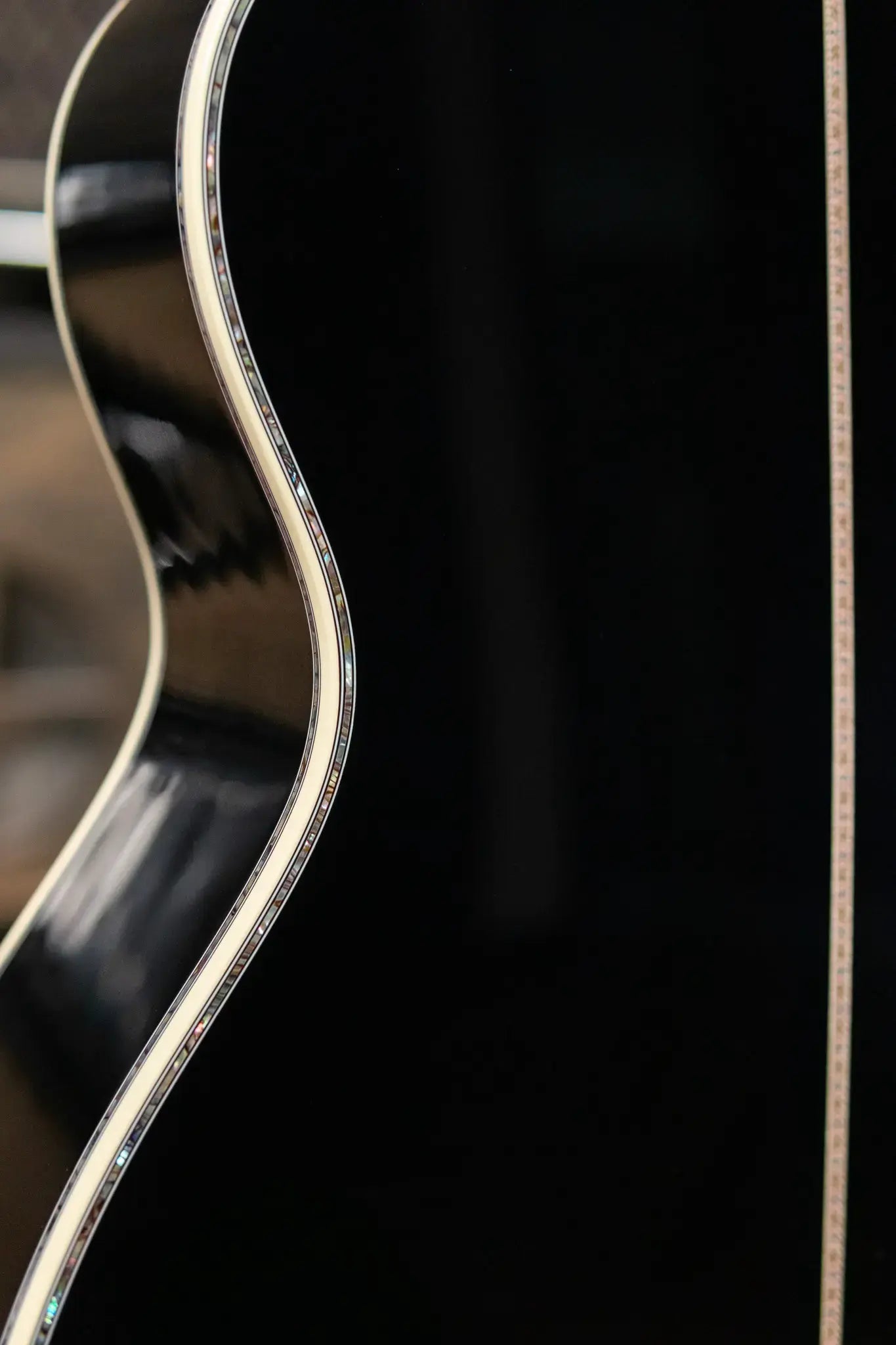 Martin Custom Style 45 000 Acoustic Guitar - East Indian Rosewood/Premium Spruce, Black with Hardshell Case