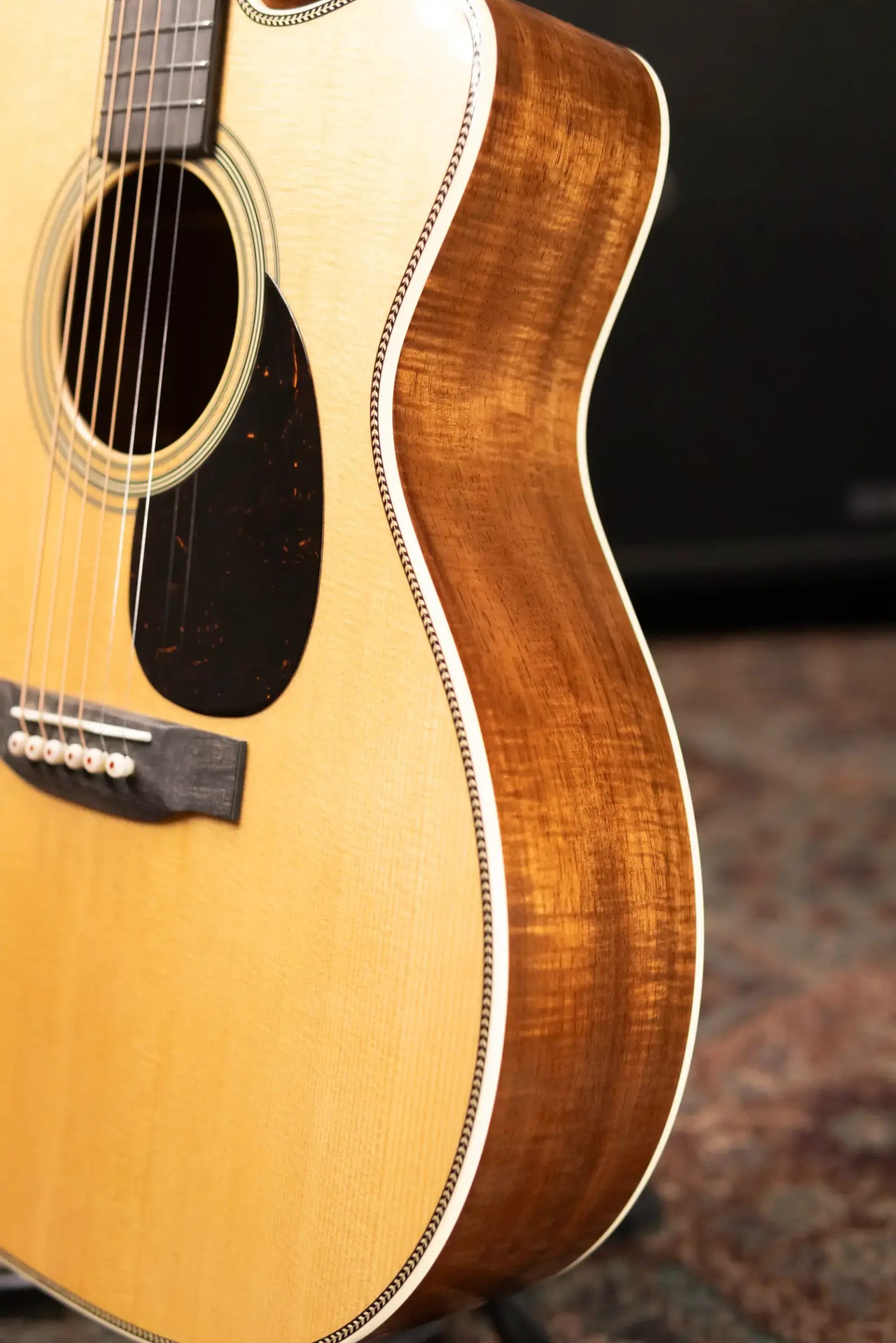 Martin Custom Shop 000 Acoustic Guitar - Extra Figured Koa with Hardshell Case