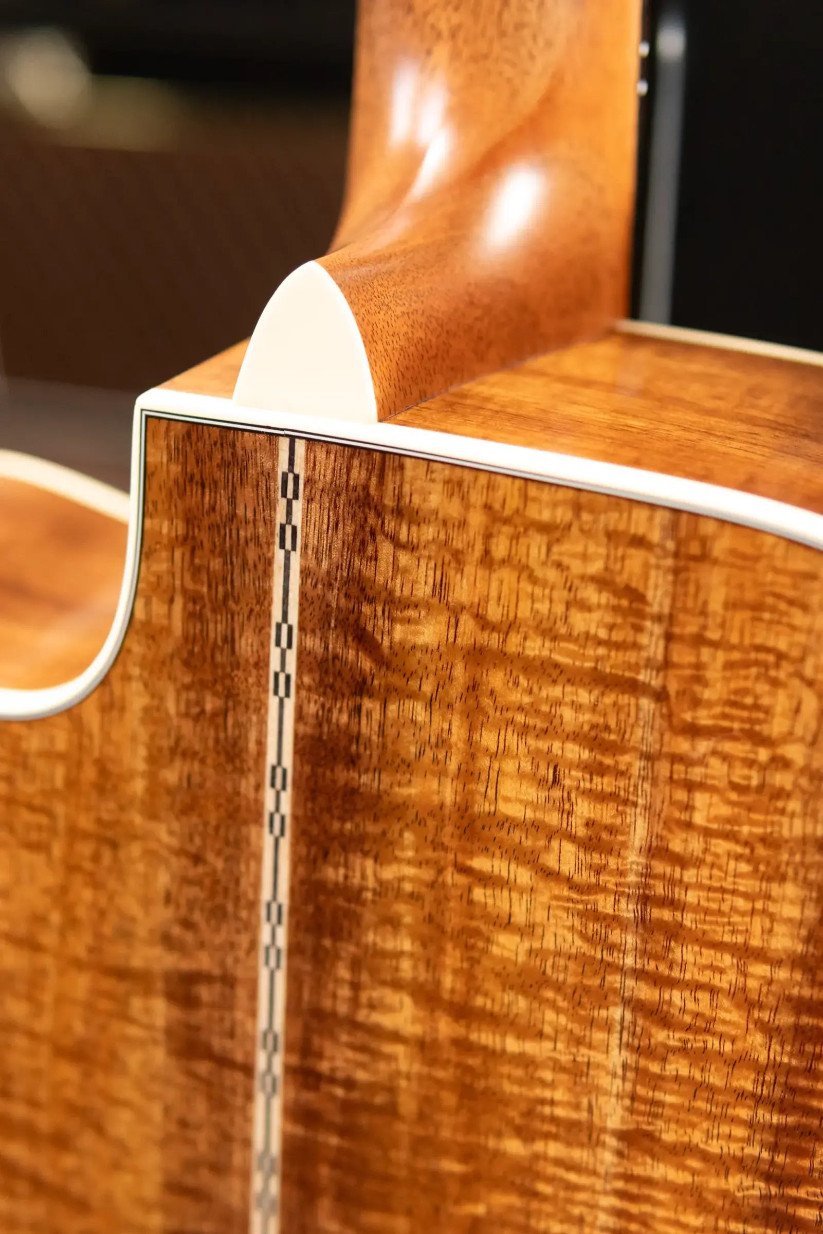 Martin Custom Shop 000 Acoustic Guitar - Extra Figured Koa with Hardshell Case