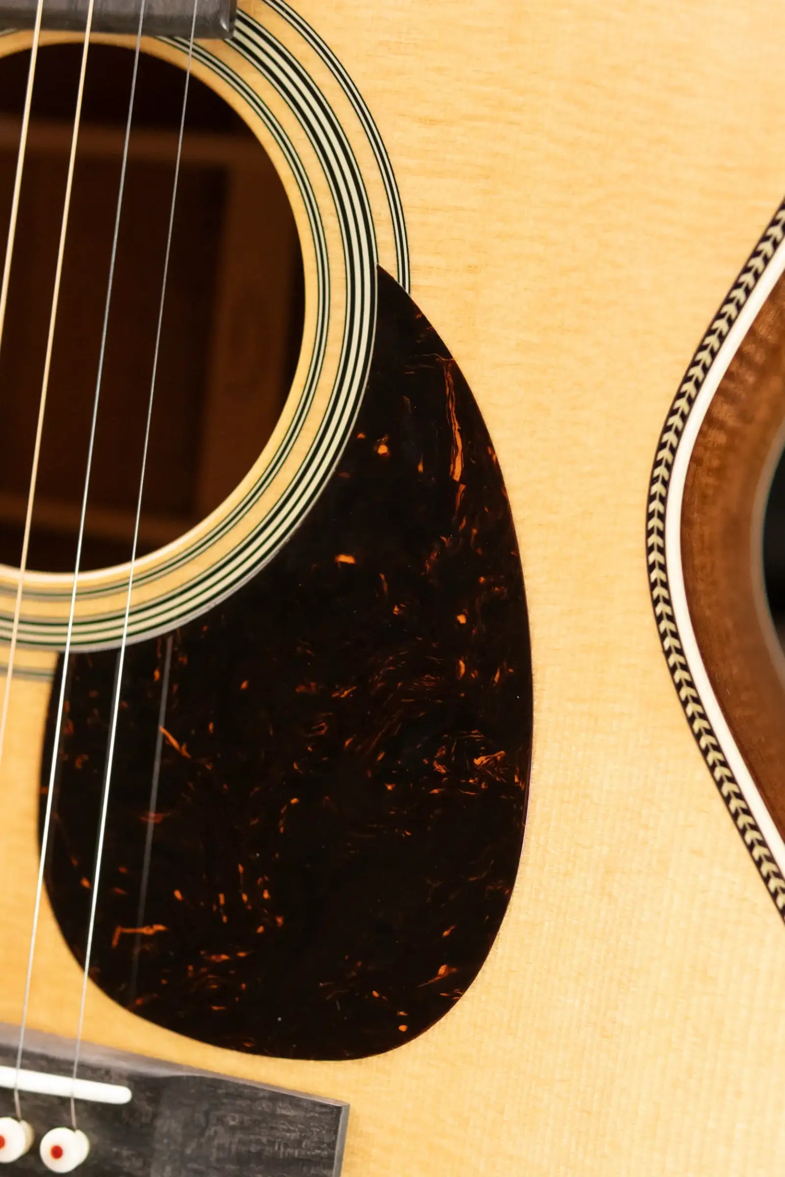 Martin Custom Shop 000 Acoustic Guitar - Extra Figured Koa with Hardshell Case